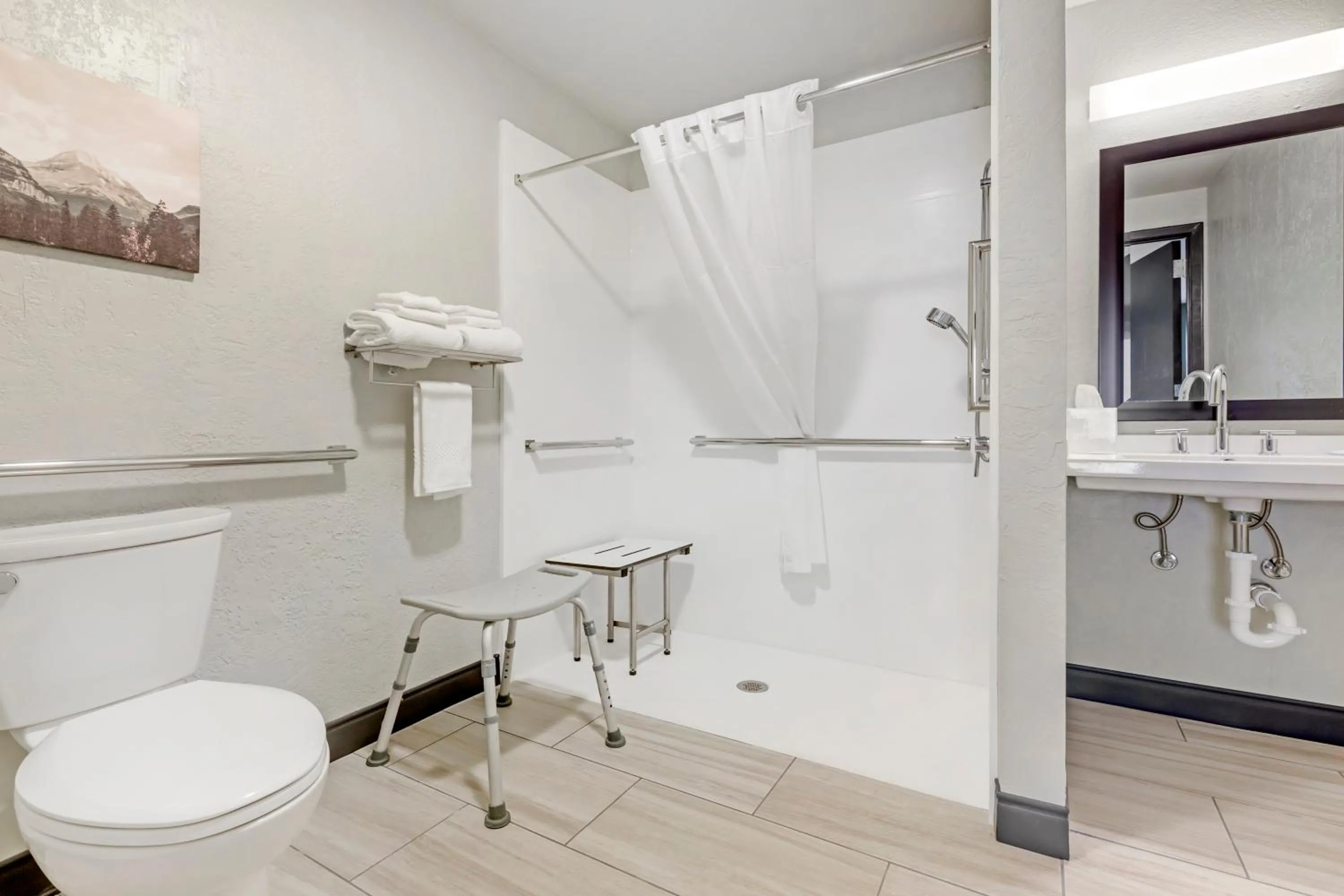 Shower in Quality Inn Dillon I-15