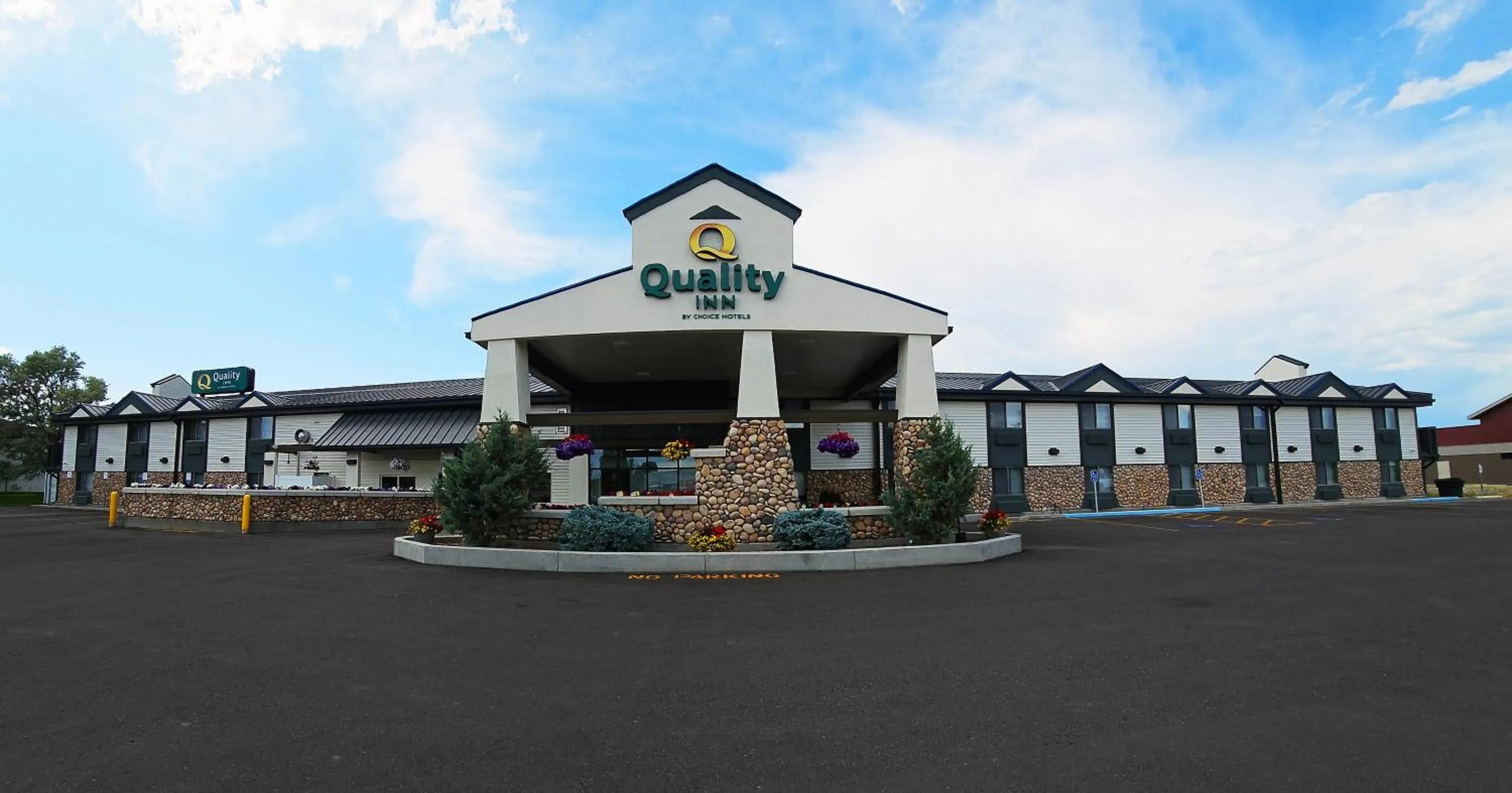 Property building in Quality Inn Dillon I-15