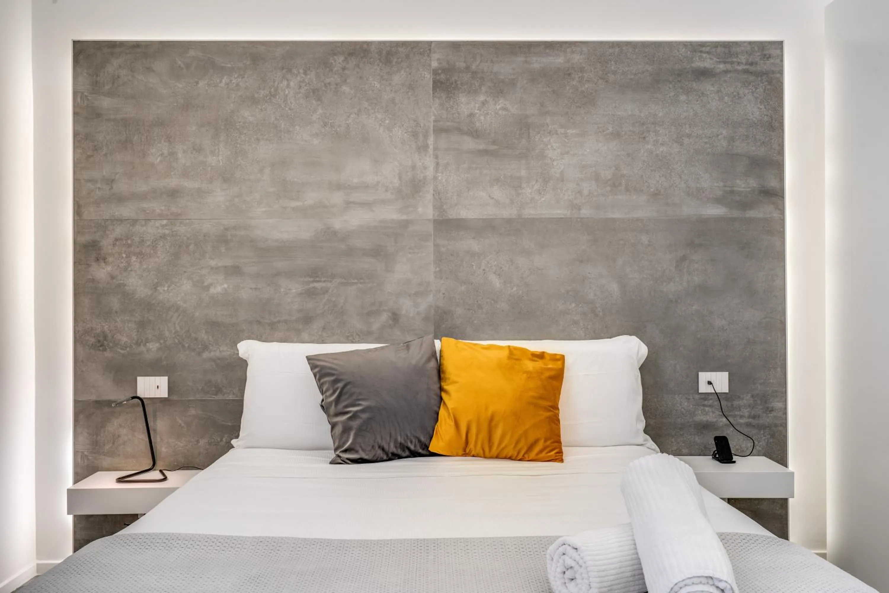 Bed in Gallery Suite Naples