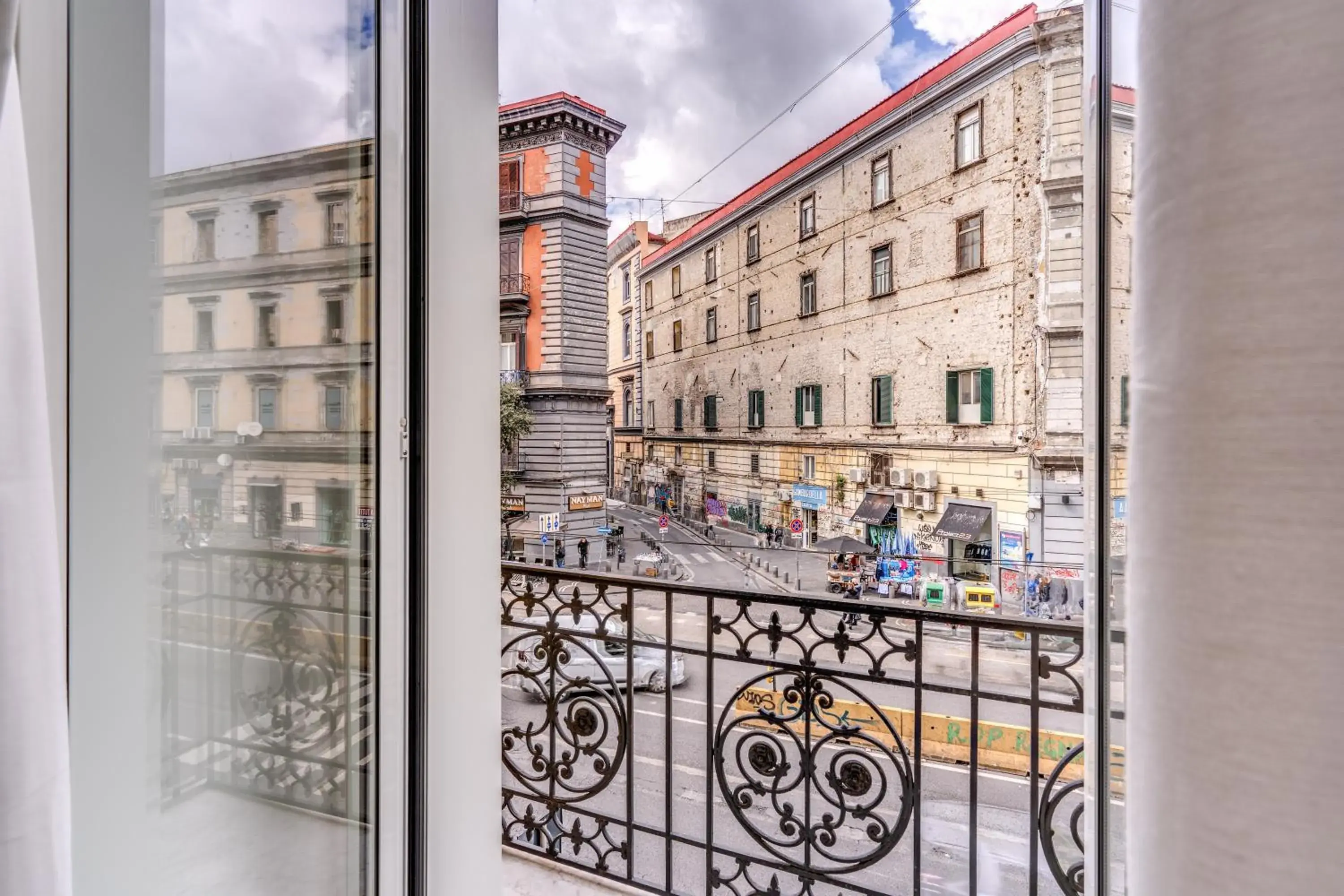 Deluxe Double Room in Gallery Suite Naples Deluxe Double Room in Gallery Suite Naples