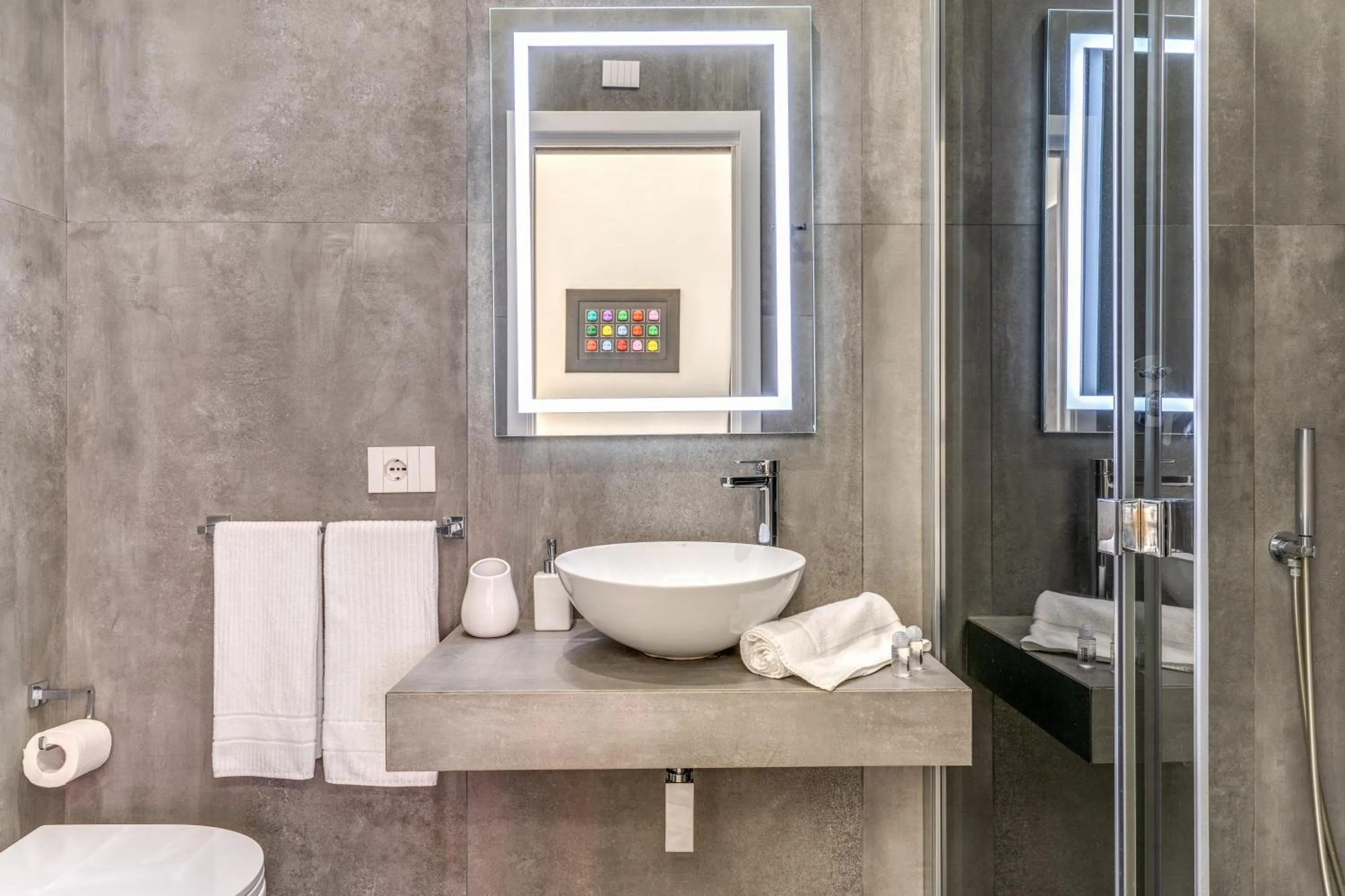 Shower in Gallery Suite Naples