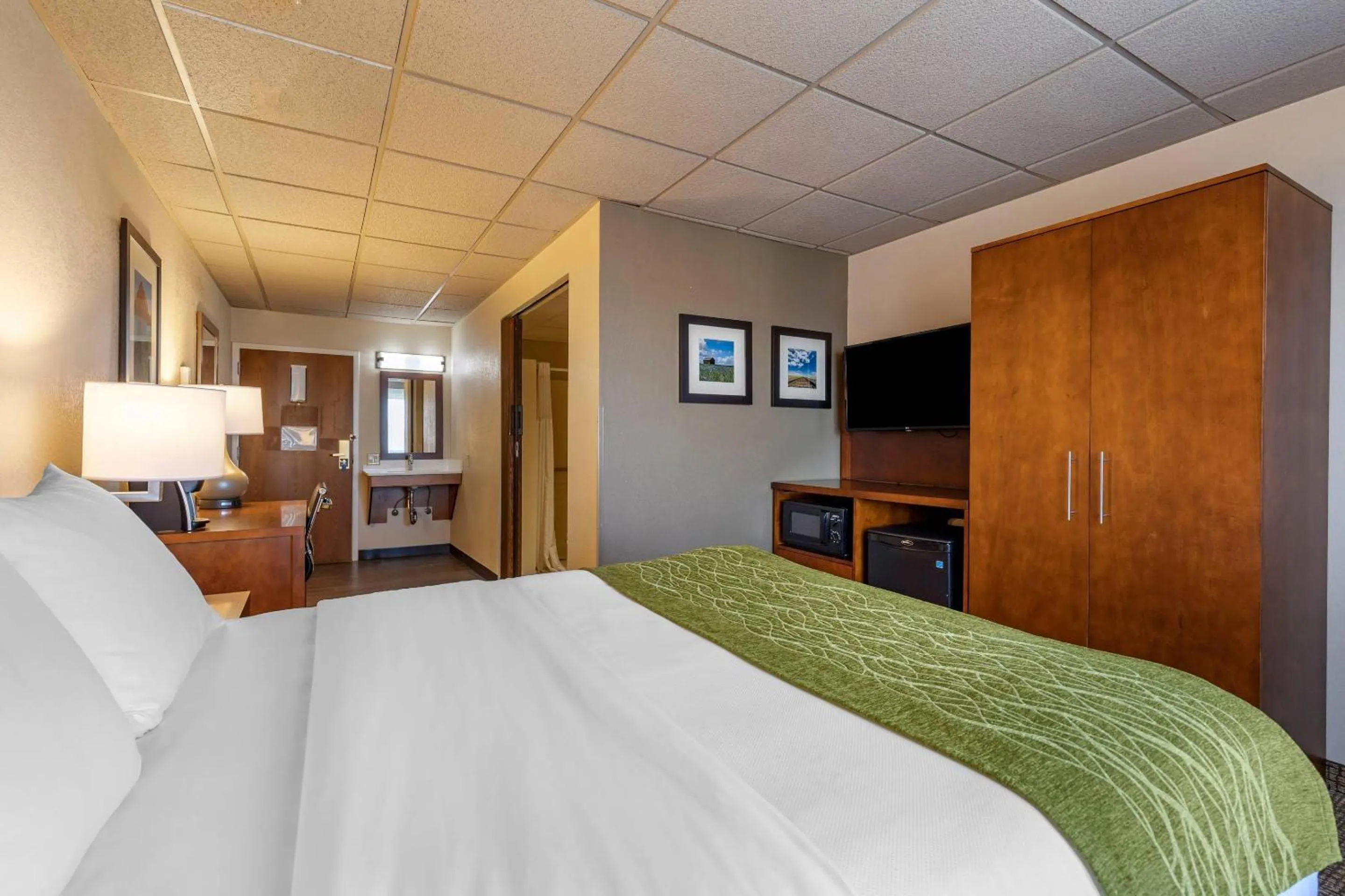 Bedroom, Bed in Comfort Inn & Suites Gateway to Glacier National Park