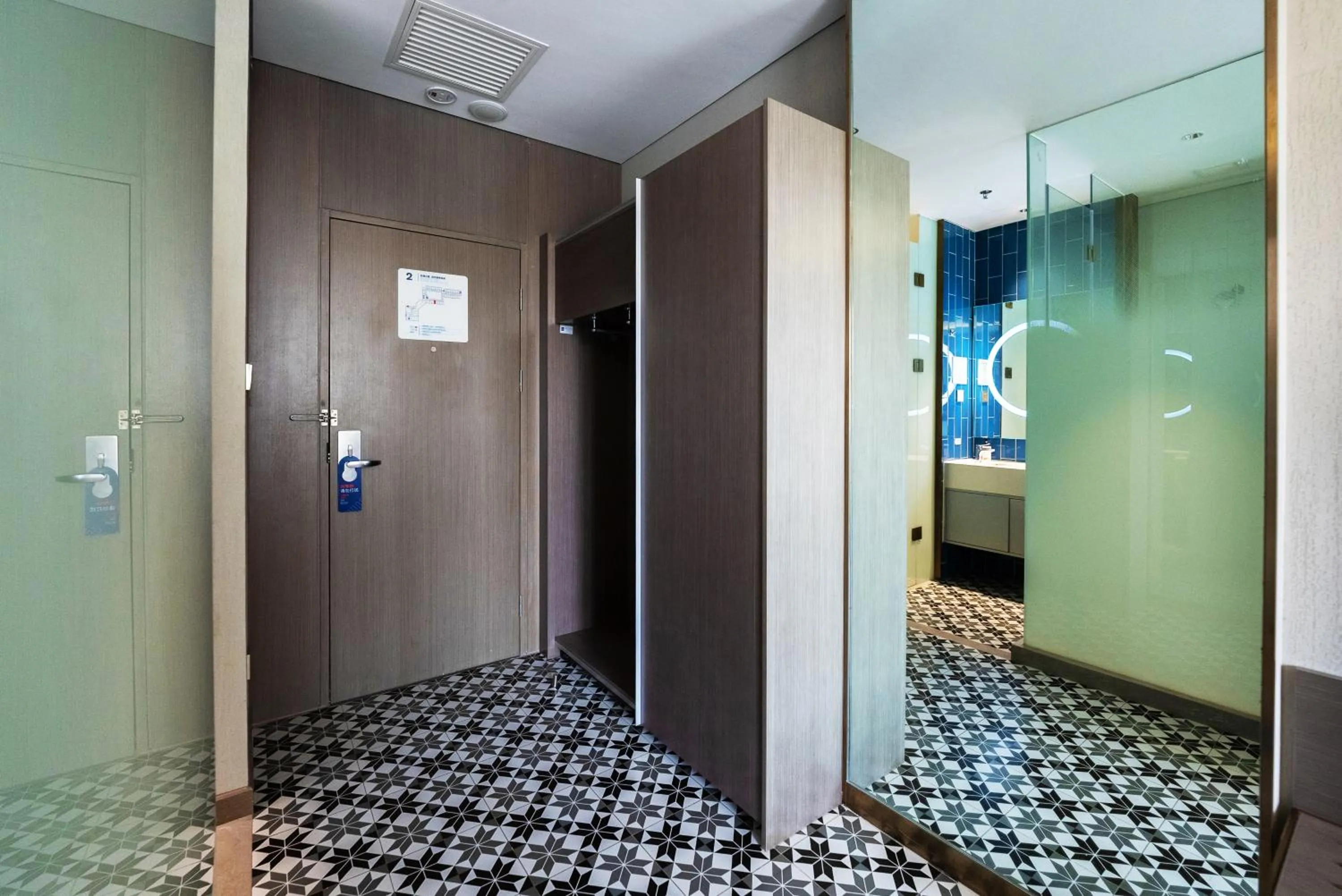 wardrobe in Holiday Inn Express Beijing Badaling by IHG