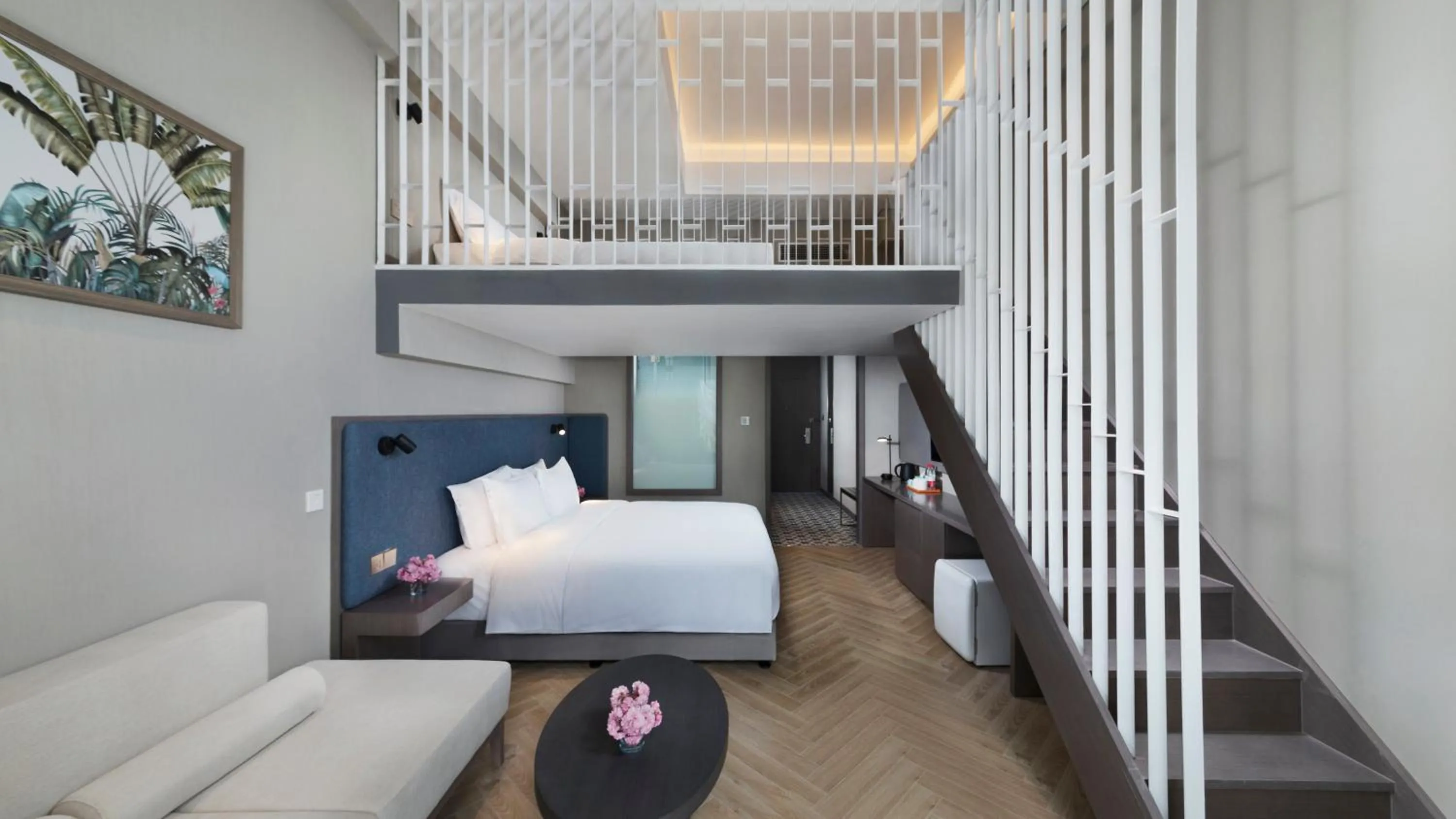 Photo of the whole room, Bed in Holiday Inn Express Beijing Badaling by IHG