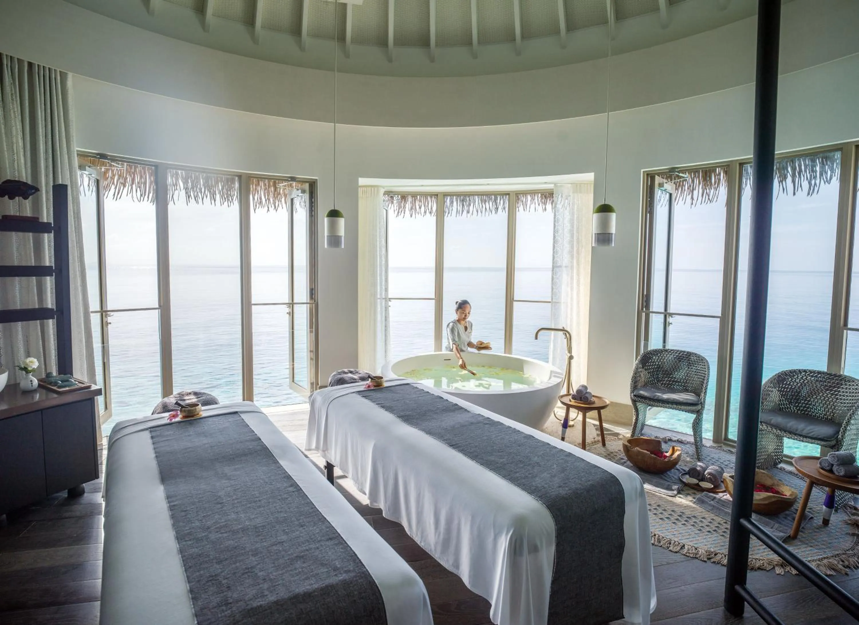 Spa and wellness centre/facilities, Bed in Intercontinental Maldives Maamunagau Resort with Club benefits by IHG