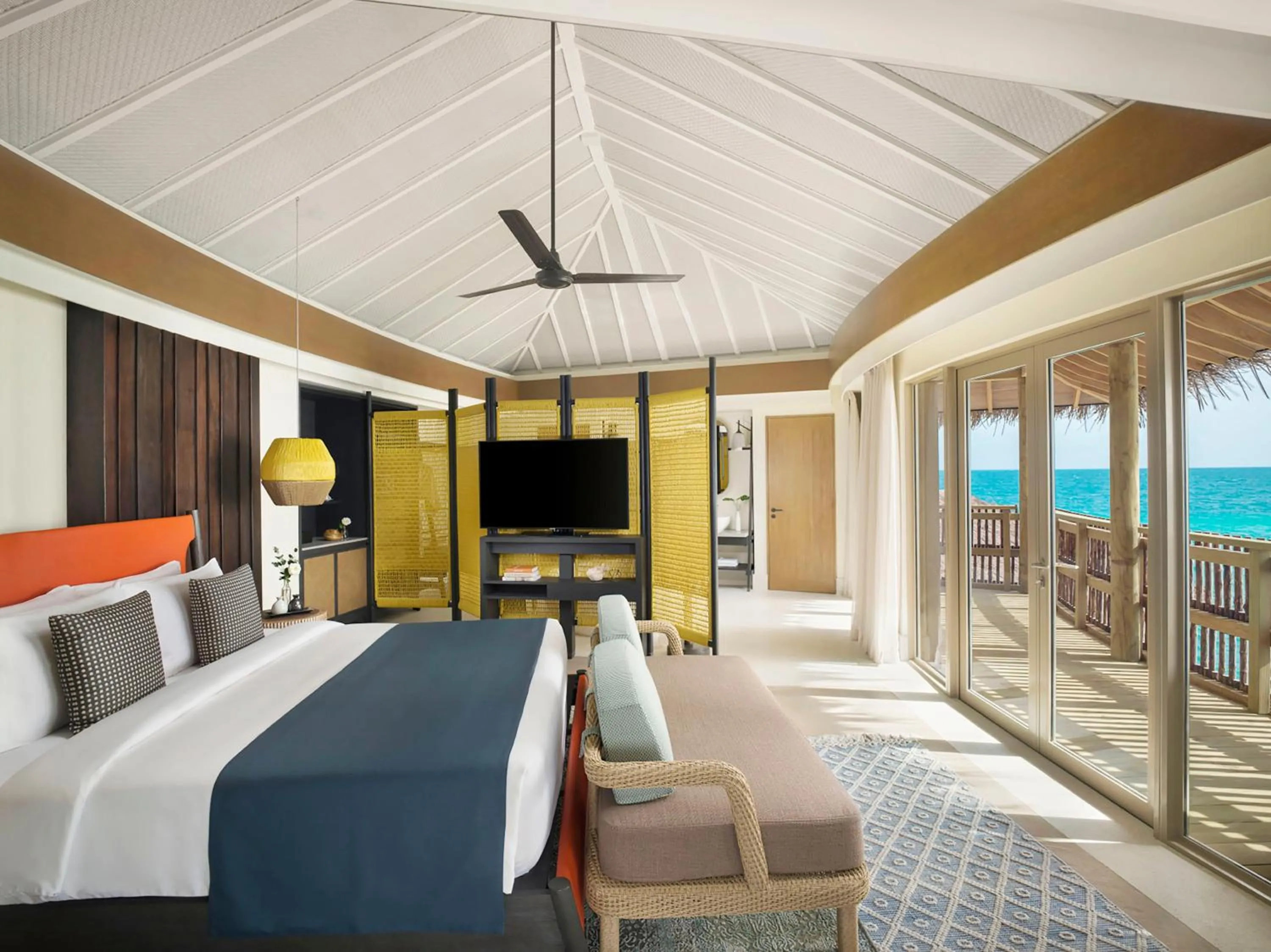 Photo of the whole room, Bed in Intercontinental Maldives Maamunagau Resort with Club benefits by IHG