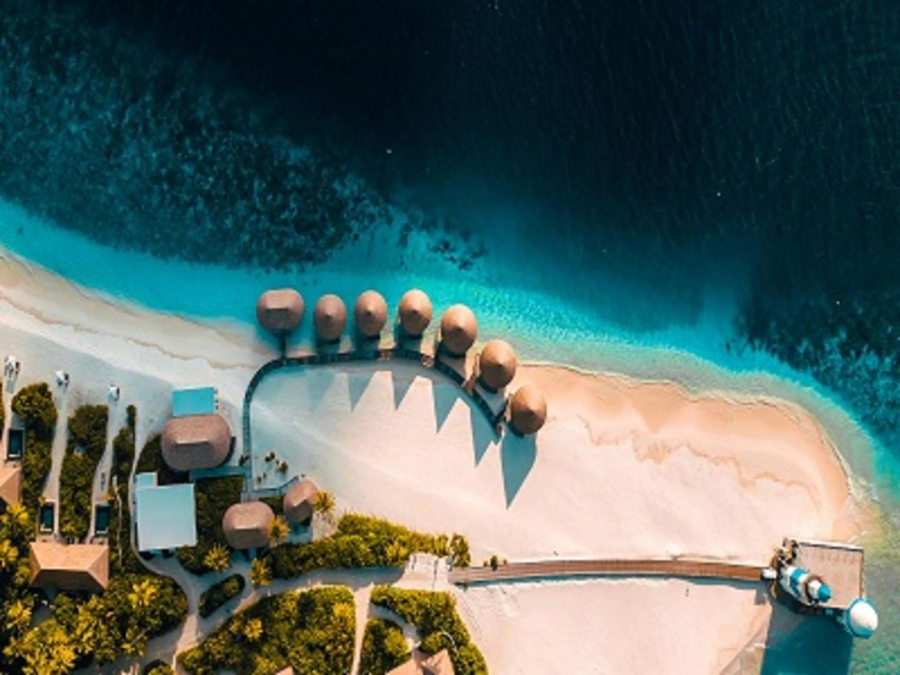 Spa and wellness centre/facilities in Intercontinental Maldives Maamunagau Resort with Club benefits by IHG