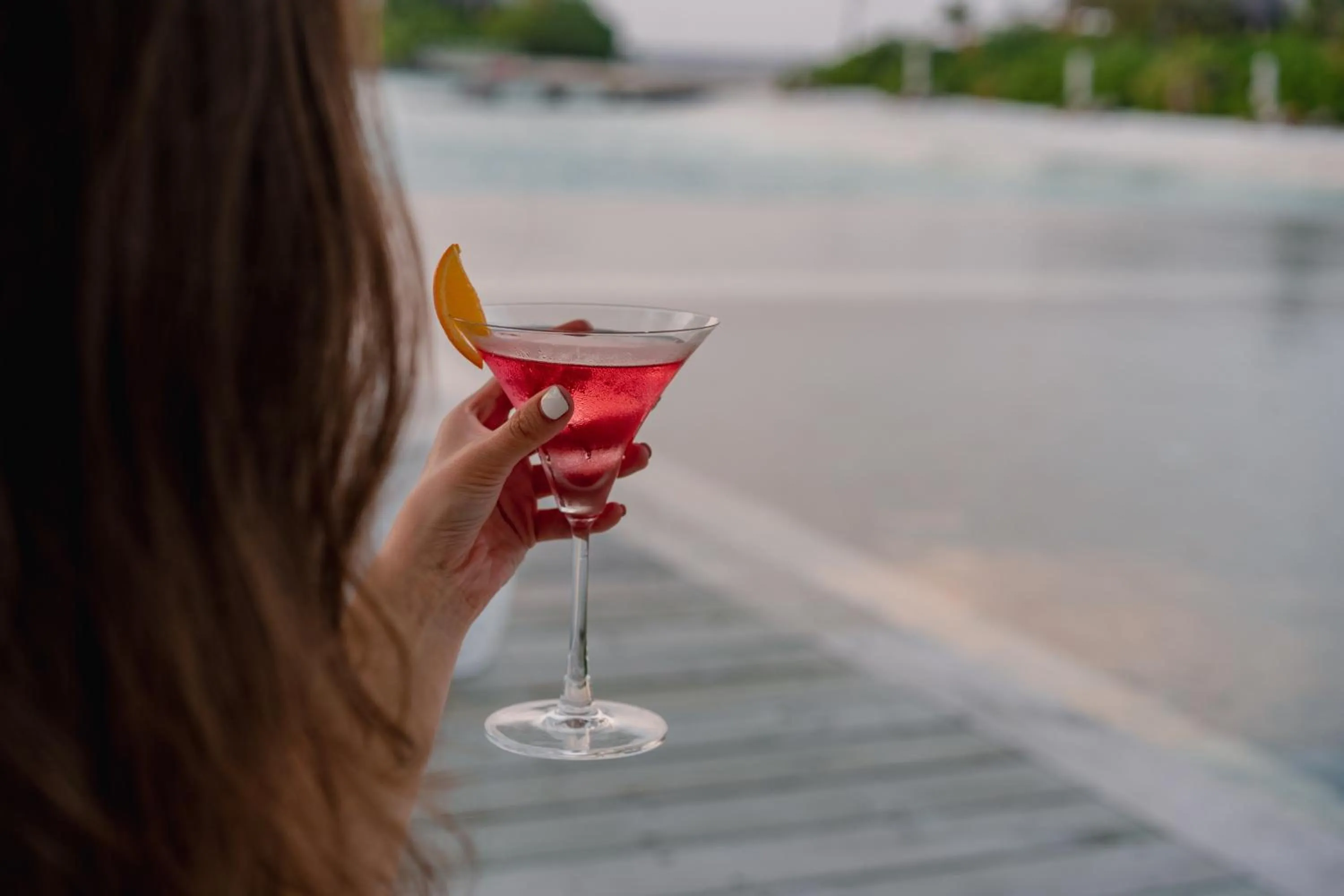 Alcoholic drinks in Intercontinental Maldives Maamunagau Resort with Club benefits by IHG