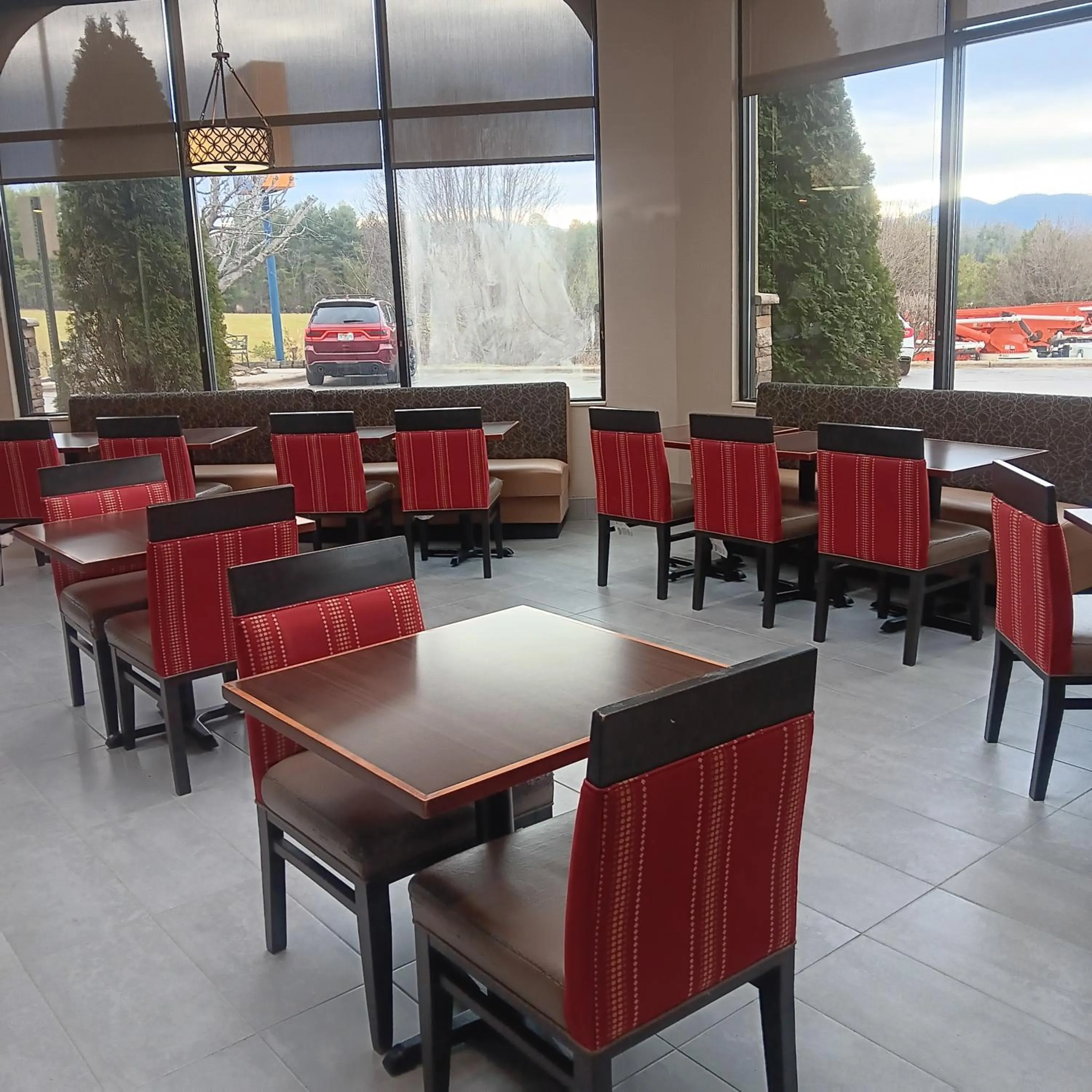 Breakfast in Comfort Inn North of Asheville