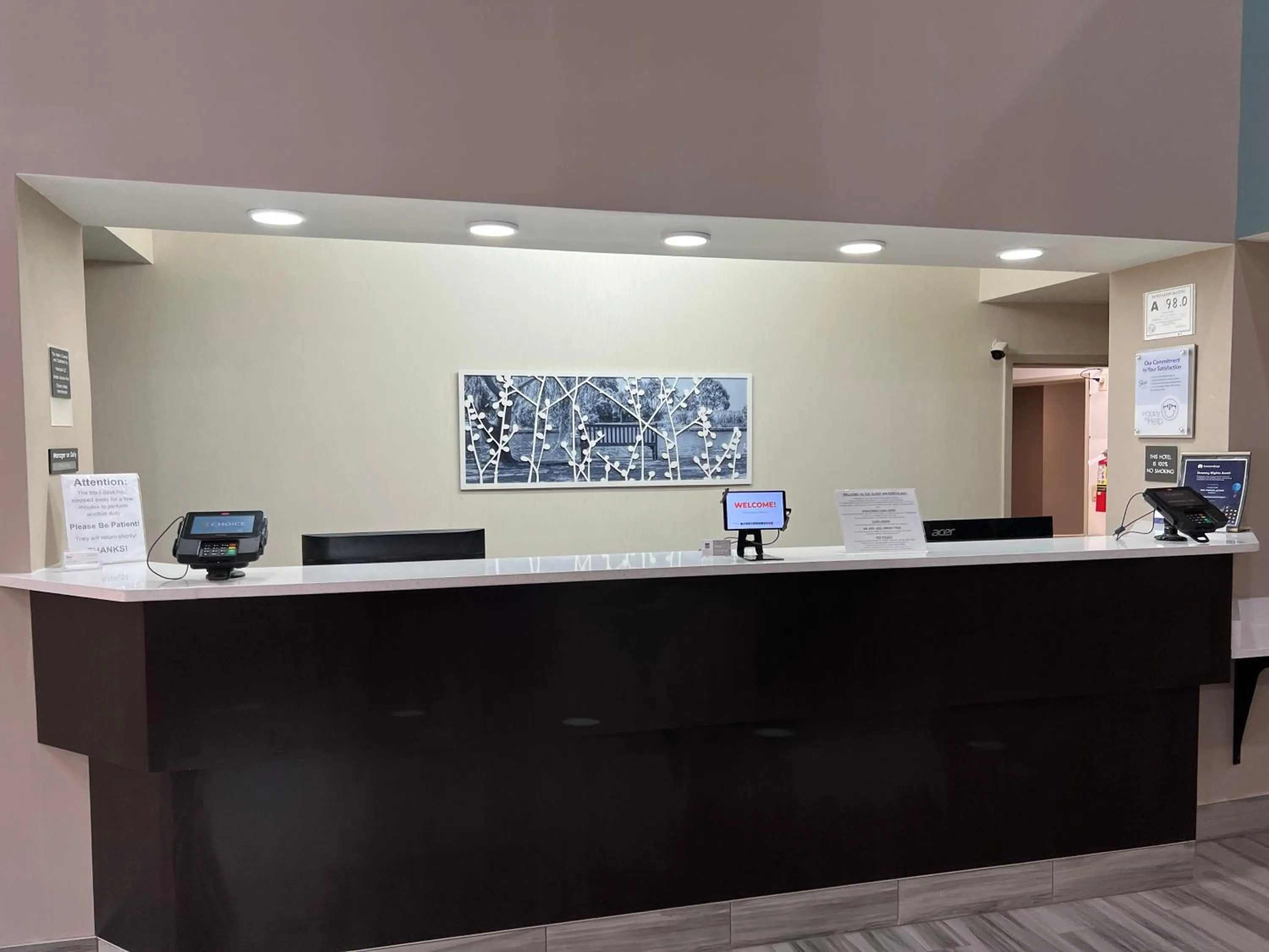 Lobby or reception in Sleep Inn Northlake