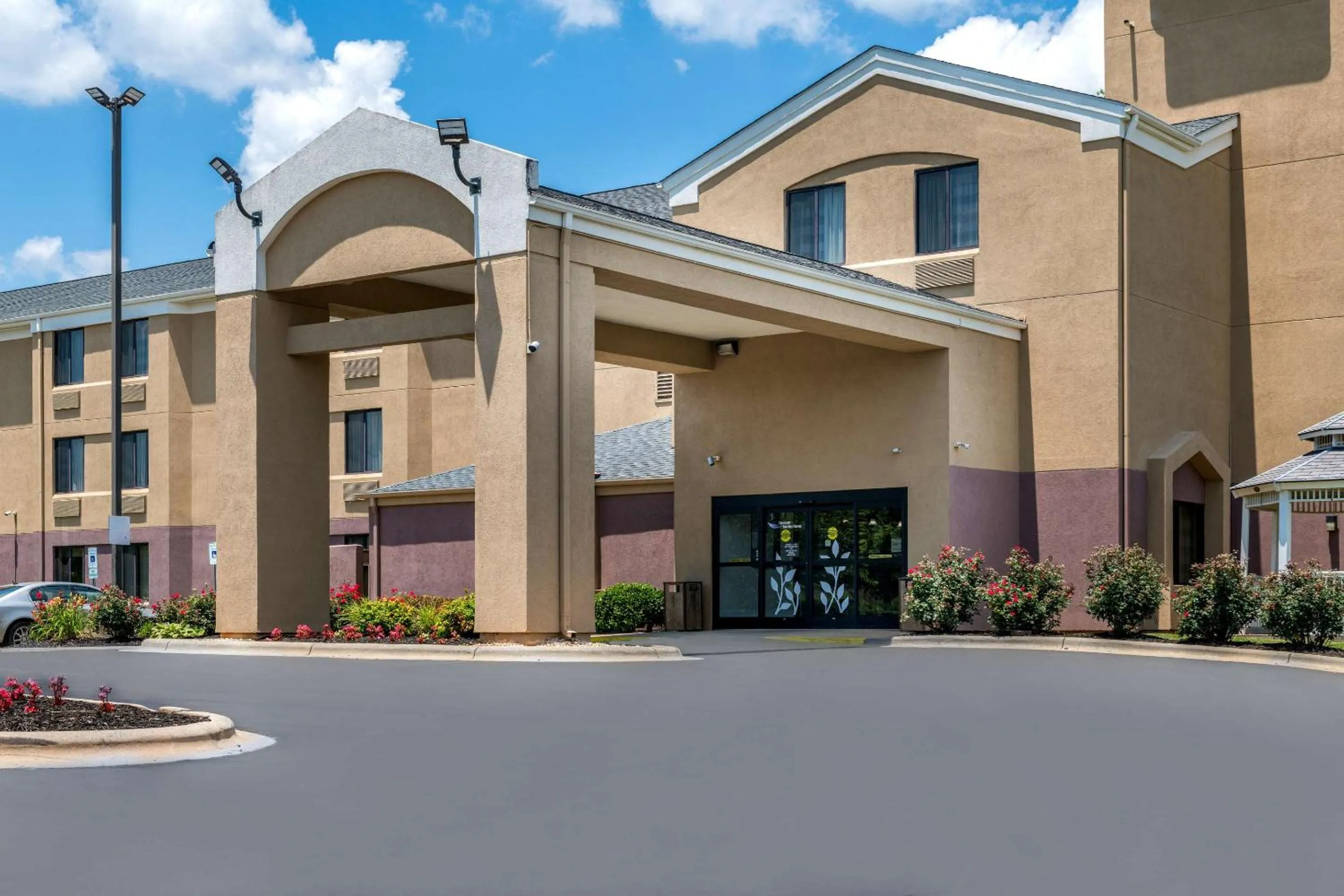 Property building in Sleep Inn Statesville I-40