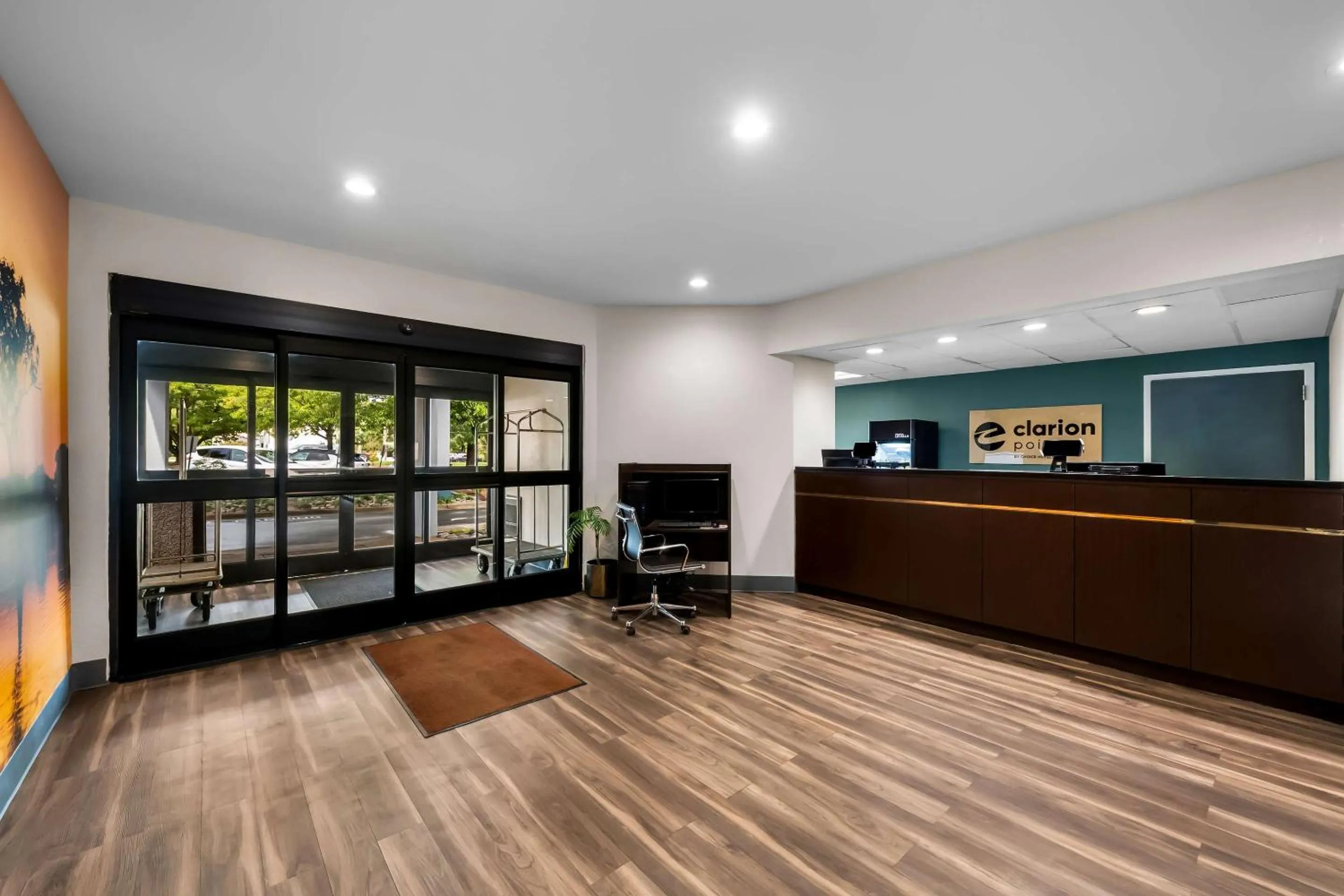 Lobby or reception in Comfort Inn Apex - Holly Springs