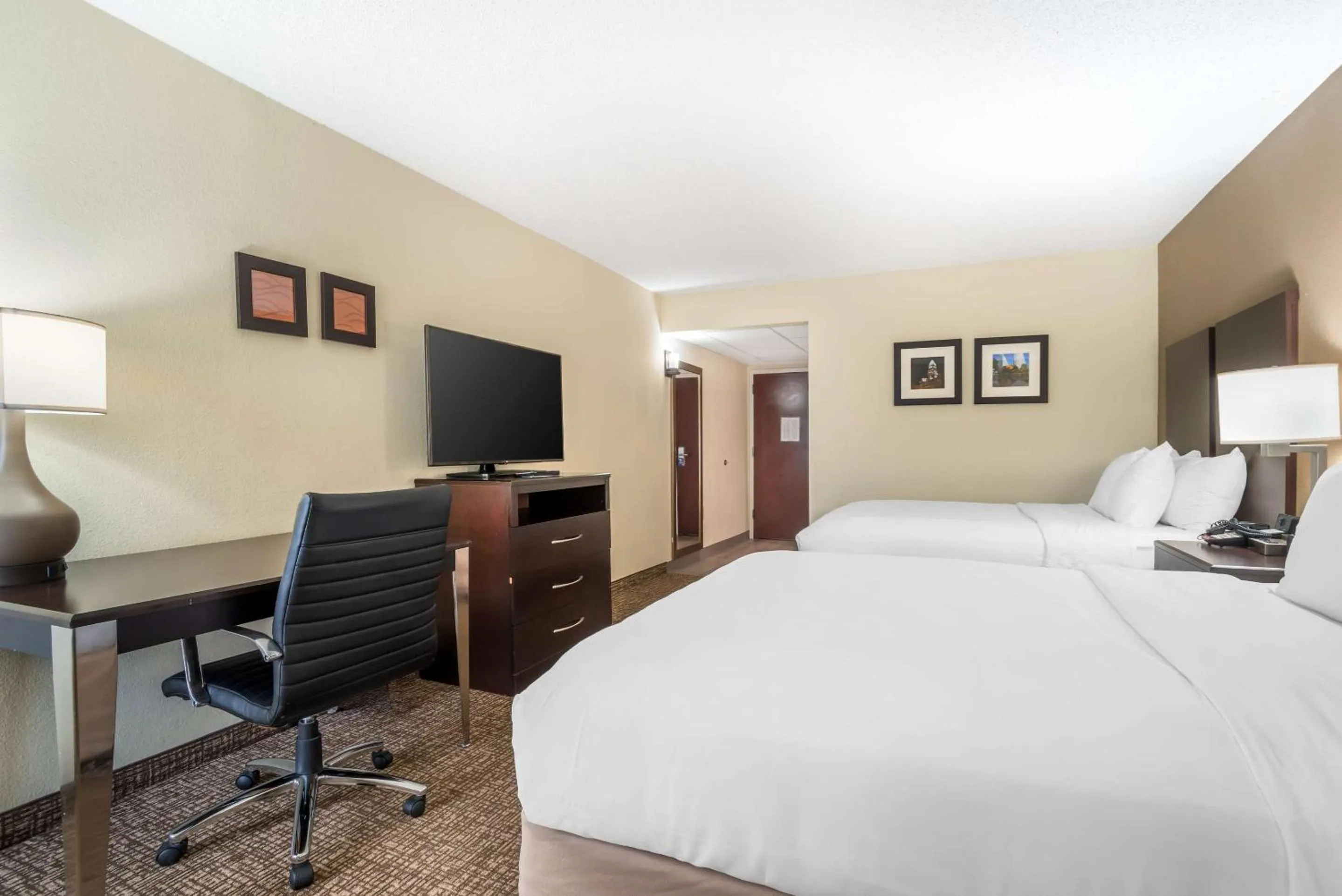 Bedroom, Bed in Comfort Inn & Suites Lake Norman