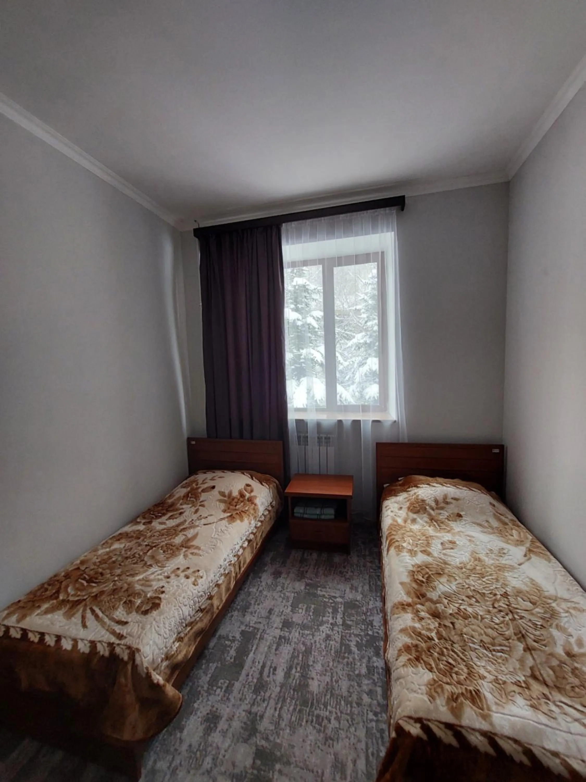 Bed in University Hotel Tsakhkadzor