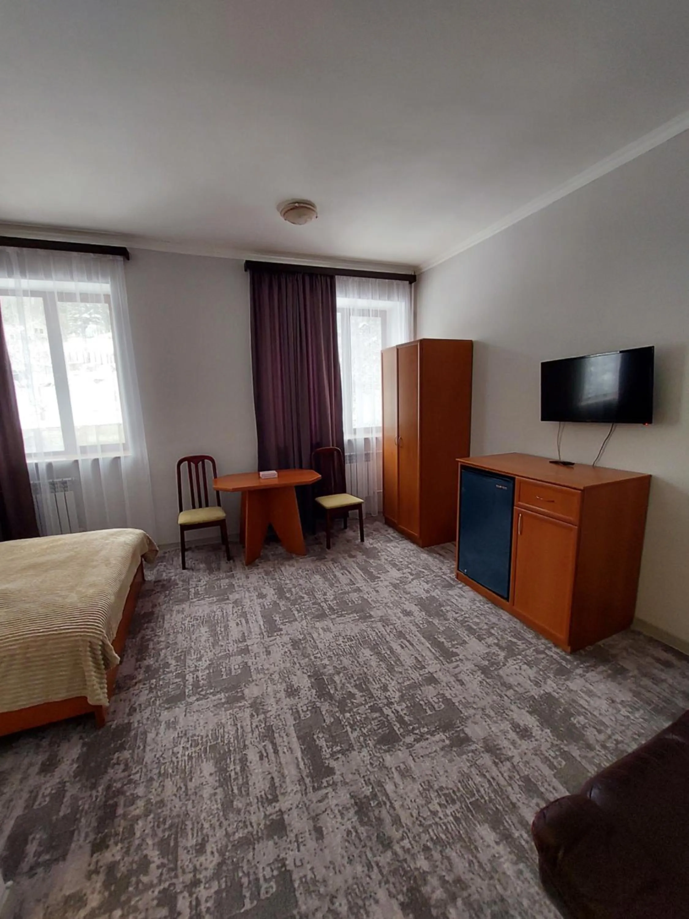 Bed in University Hotel Tsakhkadzor