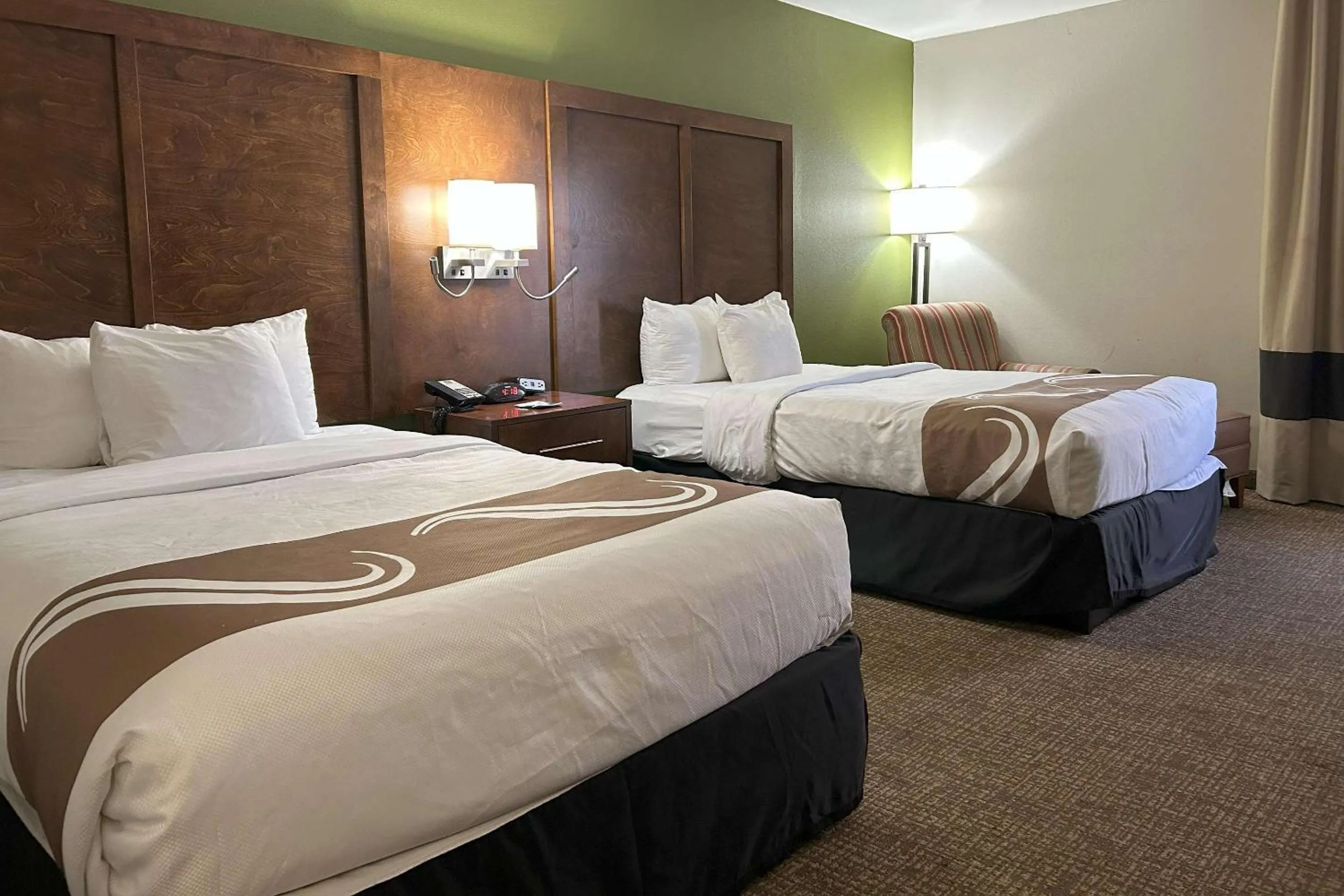 Bedroom, Bed in Quality Inn & Suites Tarboro - Kingsboro