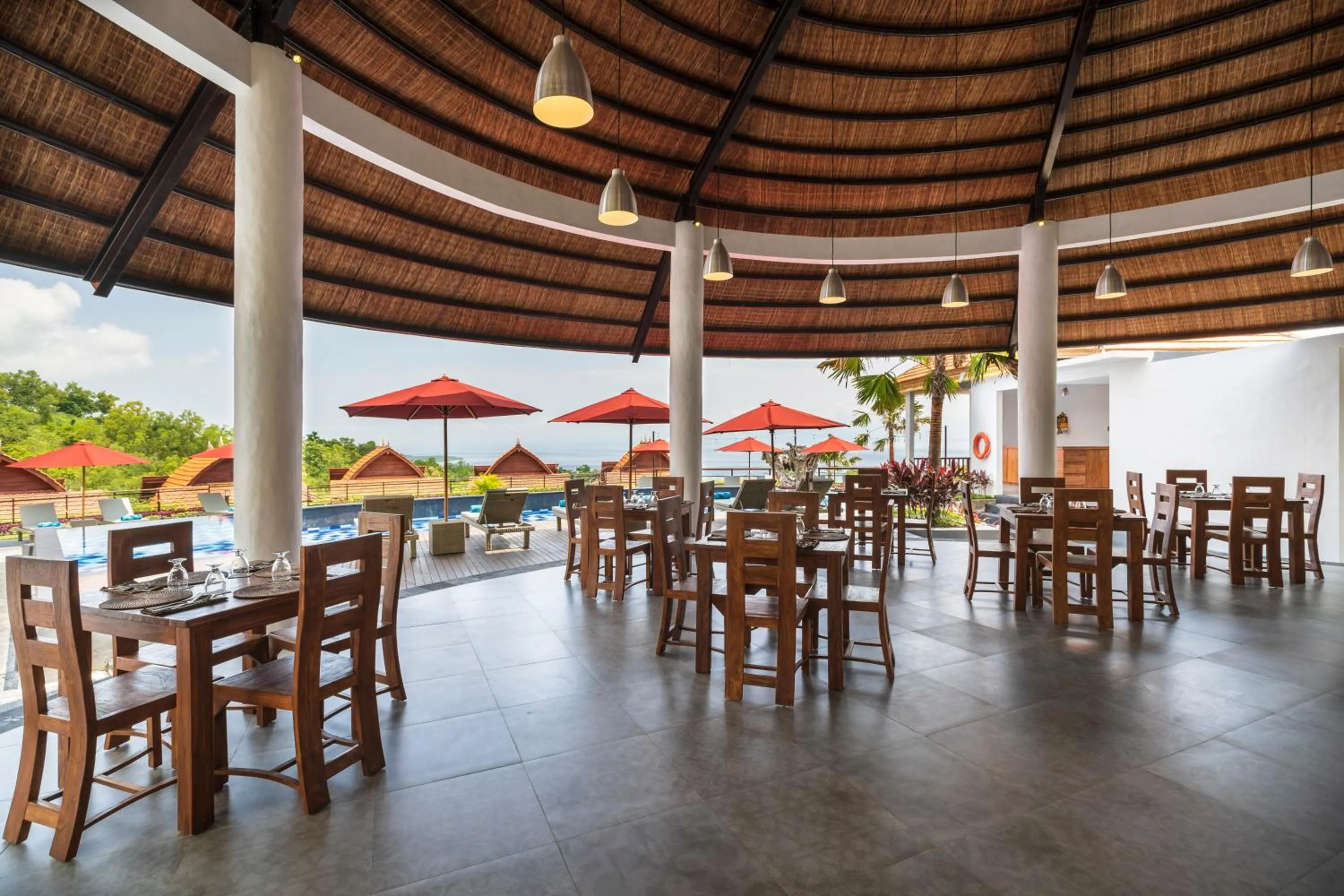 Restaurant/places to eat in Star Semabu Resort