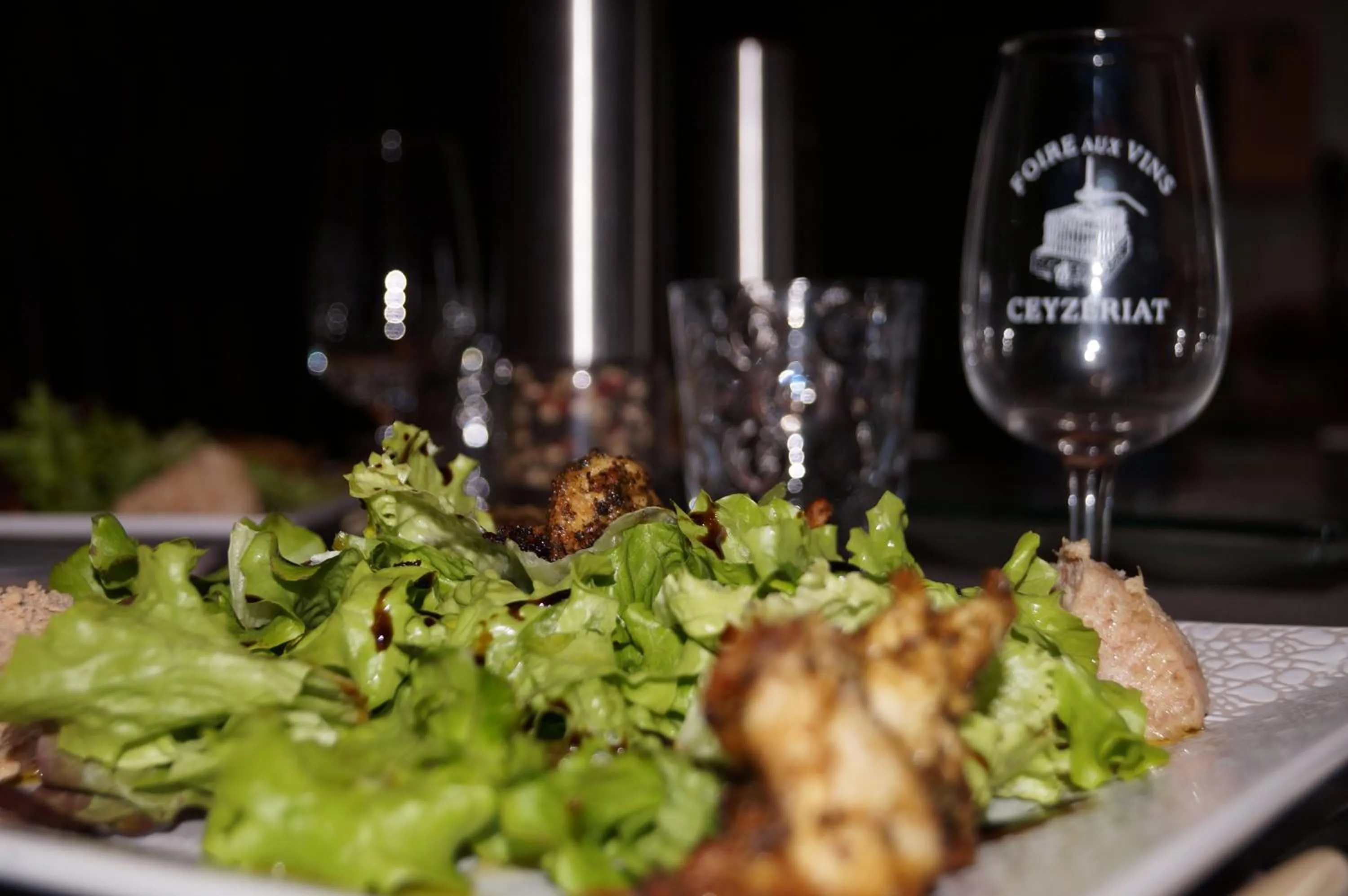 Dinner in Chambre d'Hôtes Familiale la Jument Grise