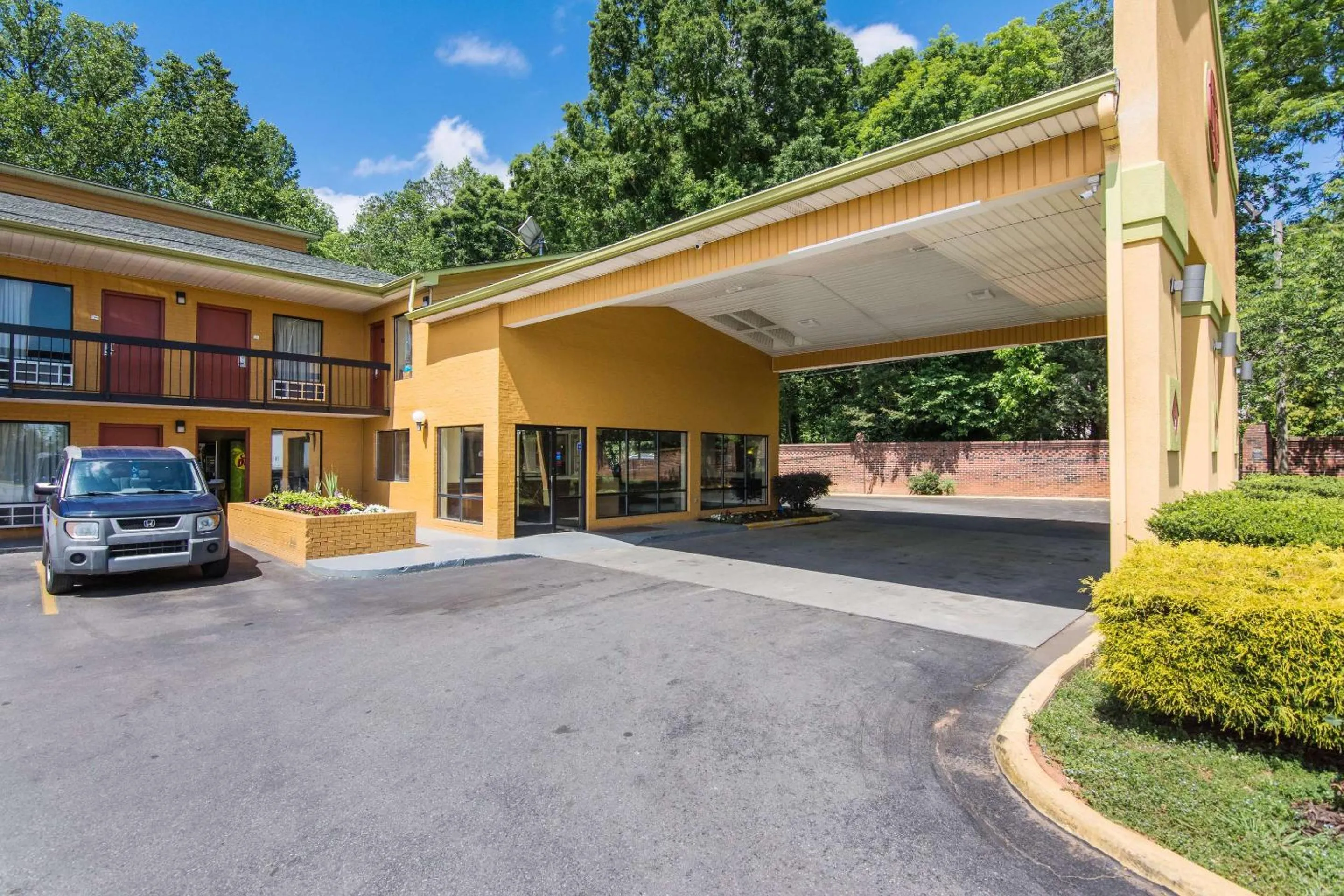 Property building in Quality Inn Kings Mountain