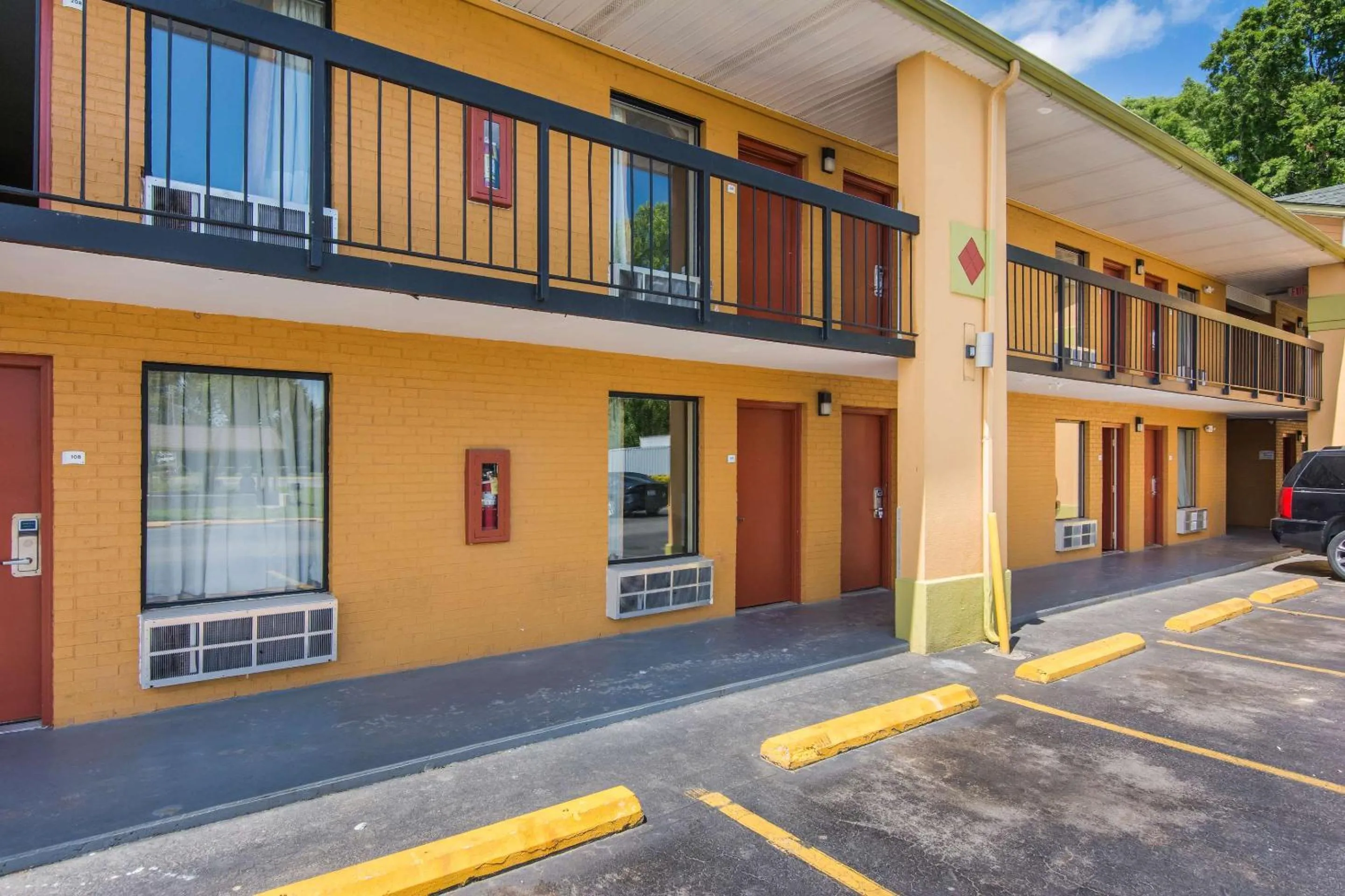 Property building in Quality Inn Kings Mountain