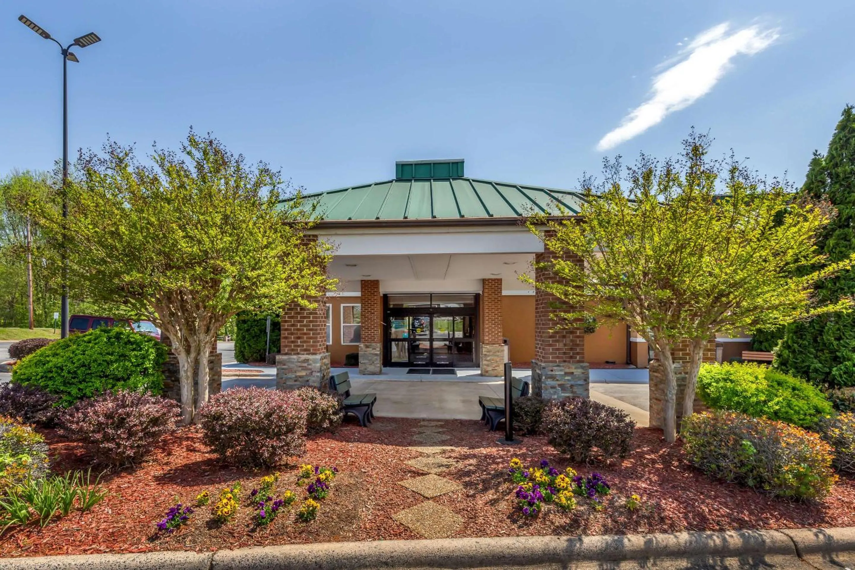 Property building in Quality Inn Asheboro South