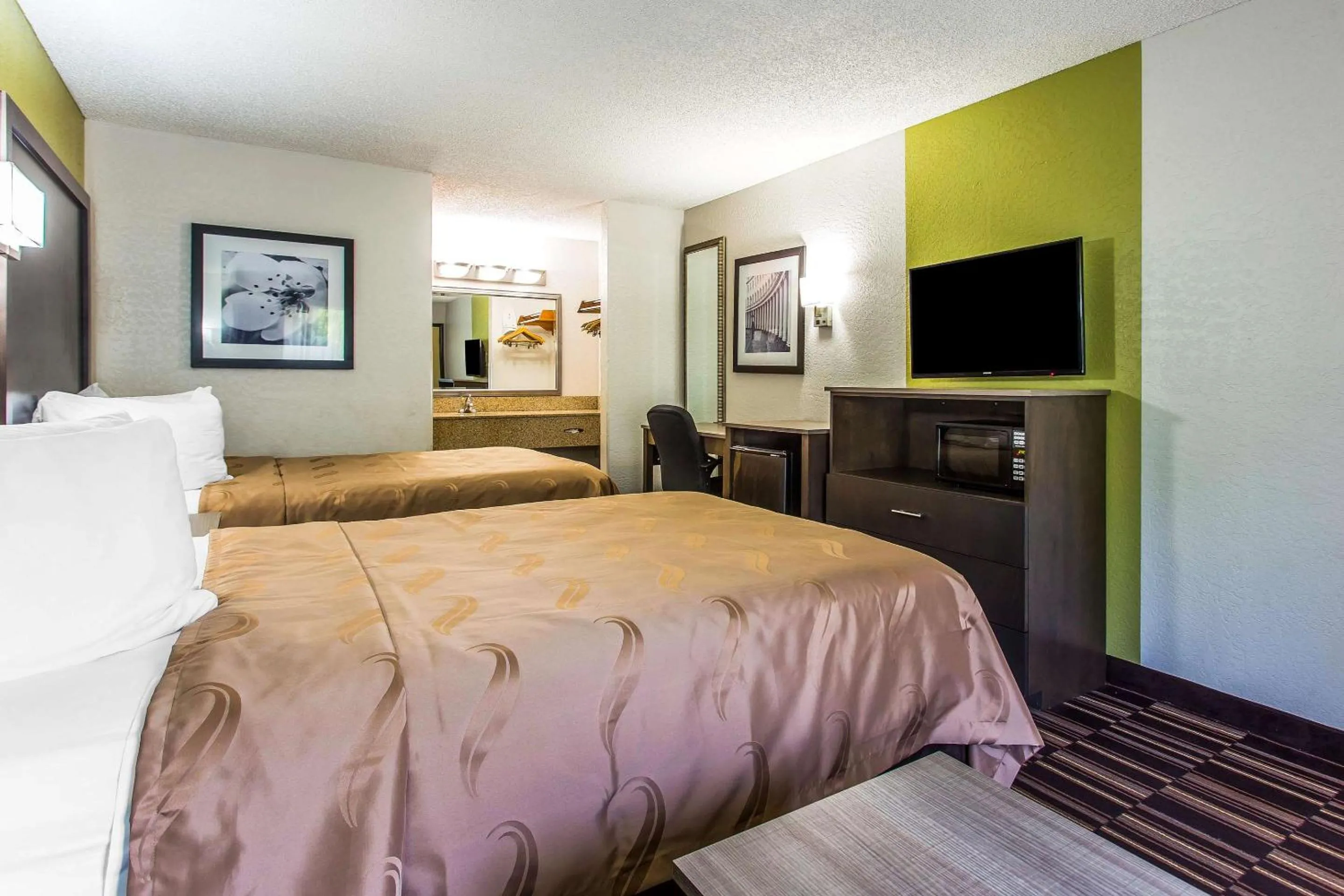 Bedroom, Bed in Quality Inn Albemarle