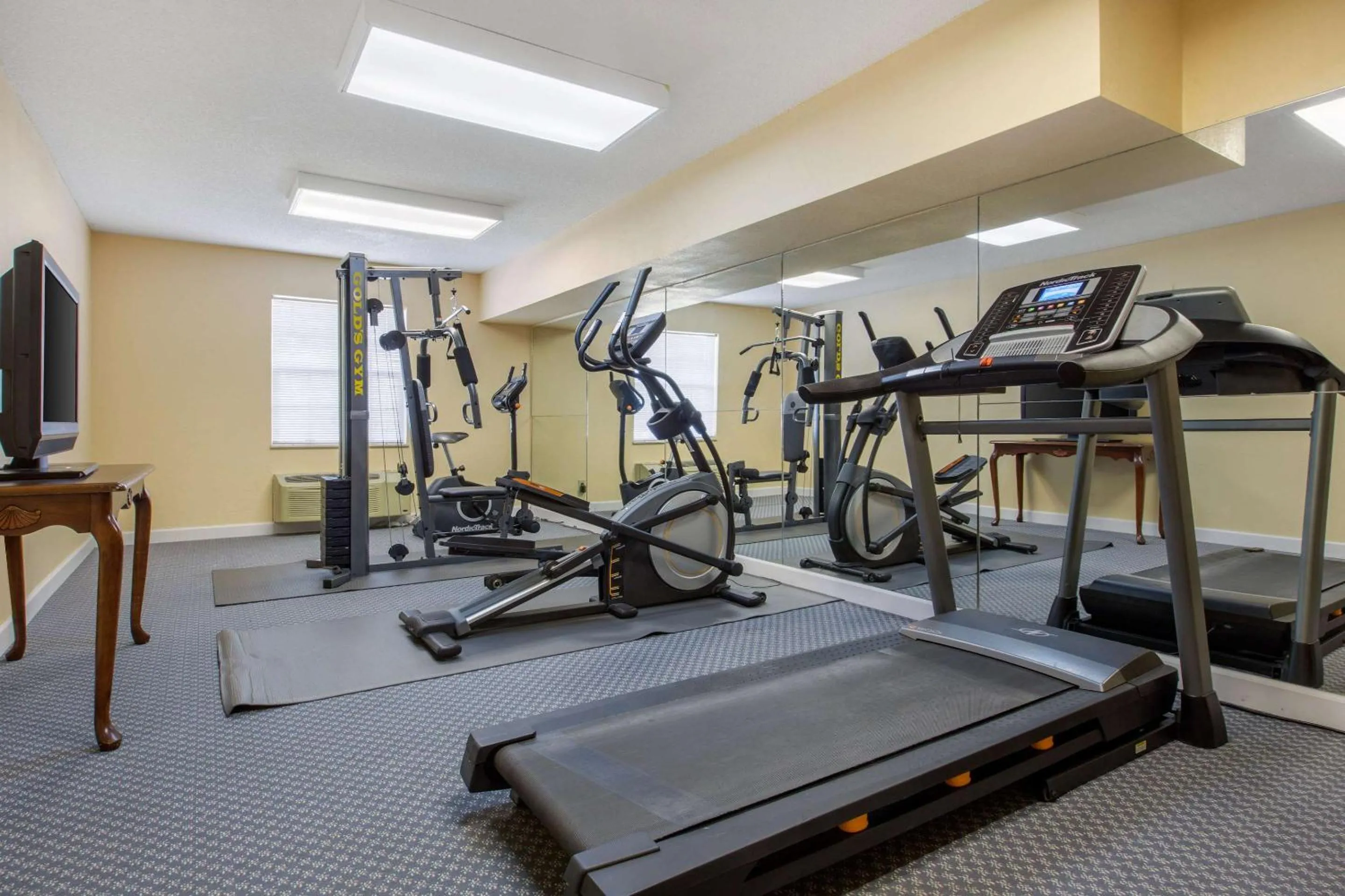 Fitness centre/facilities in Quality Inn Williamston