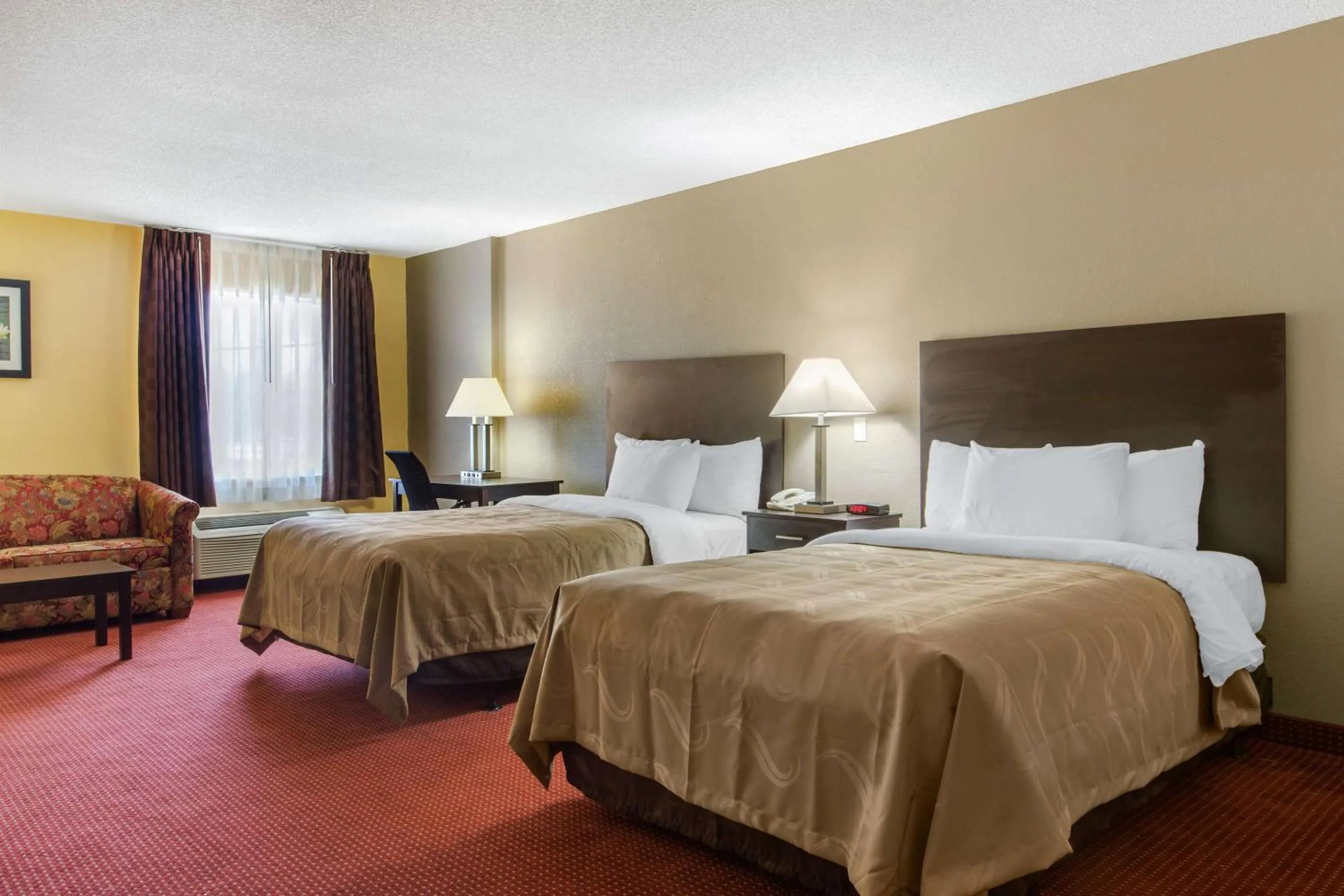 Bedroom, Bed in Quality Inn Williamston