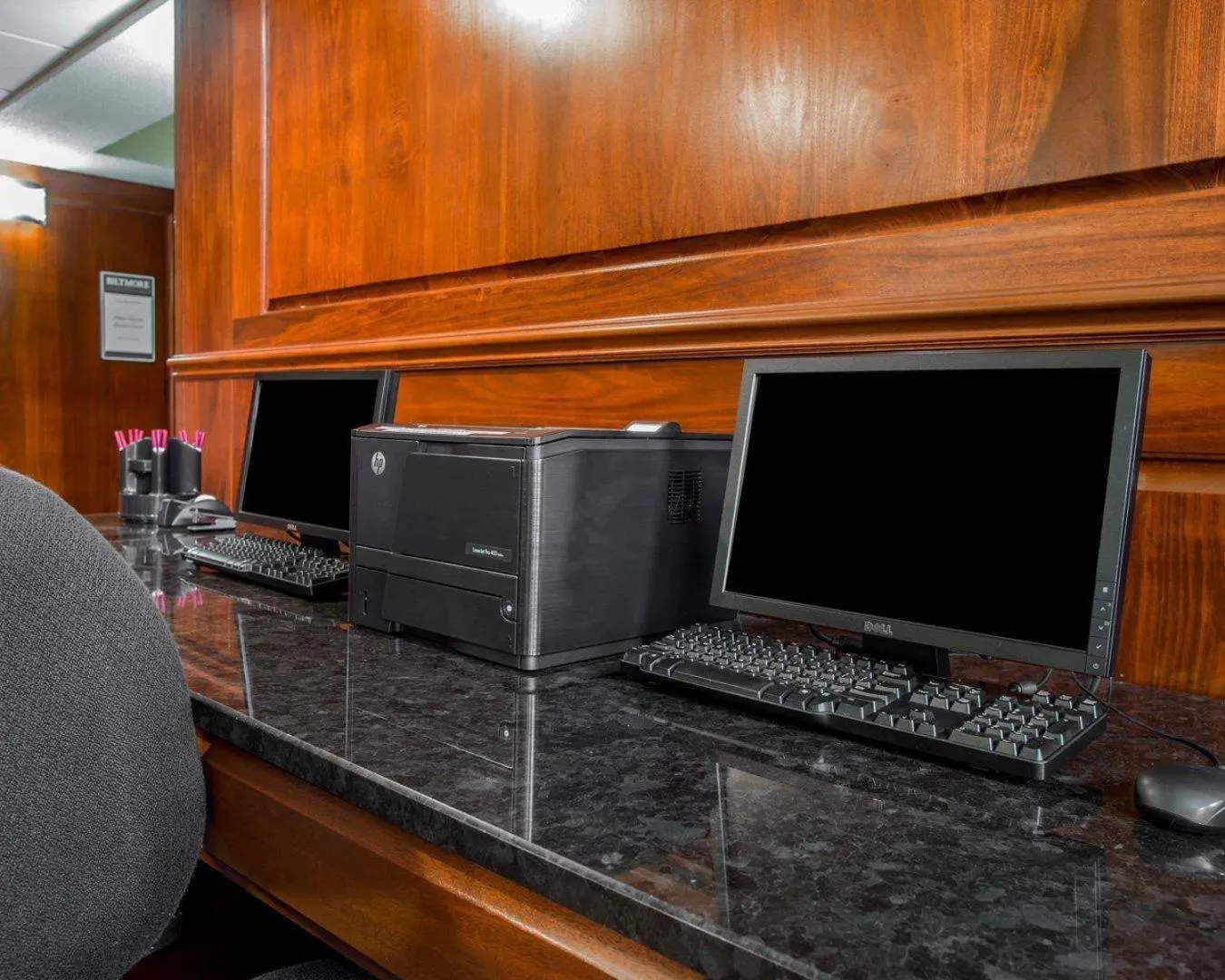Business facilities in Comfort Suites Outlet Center