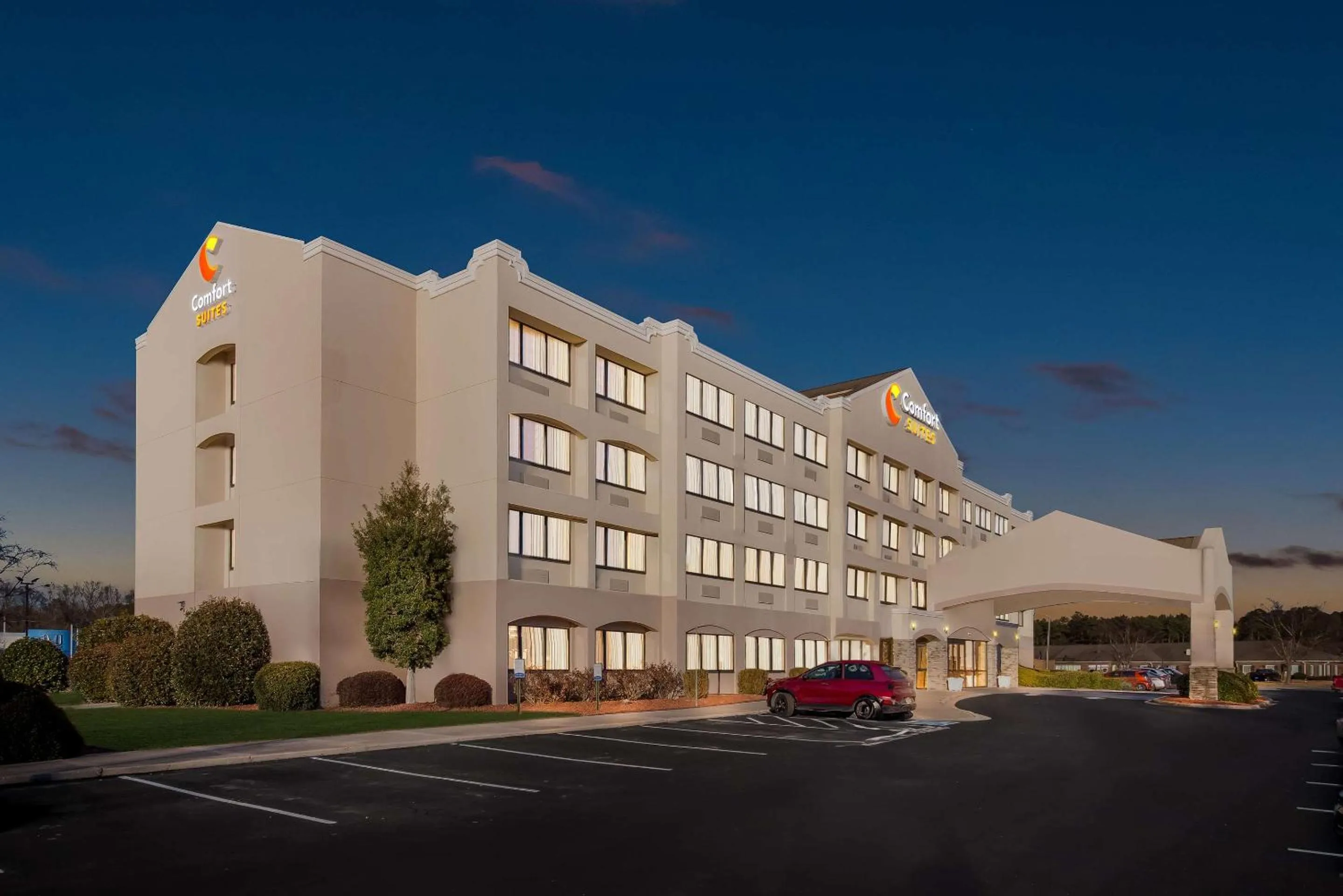 Property building in Comfort Suites Lumberton North