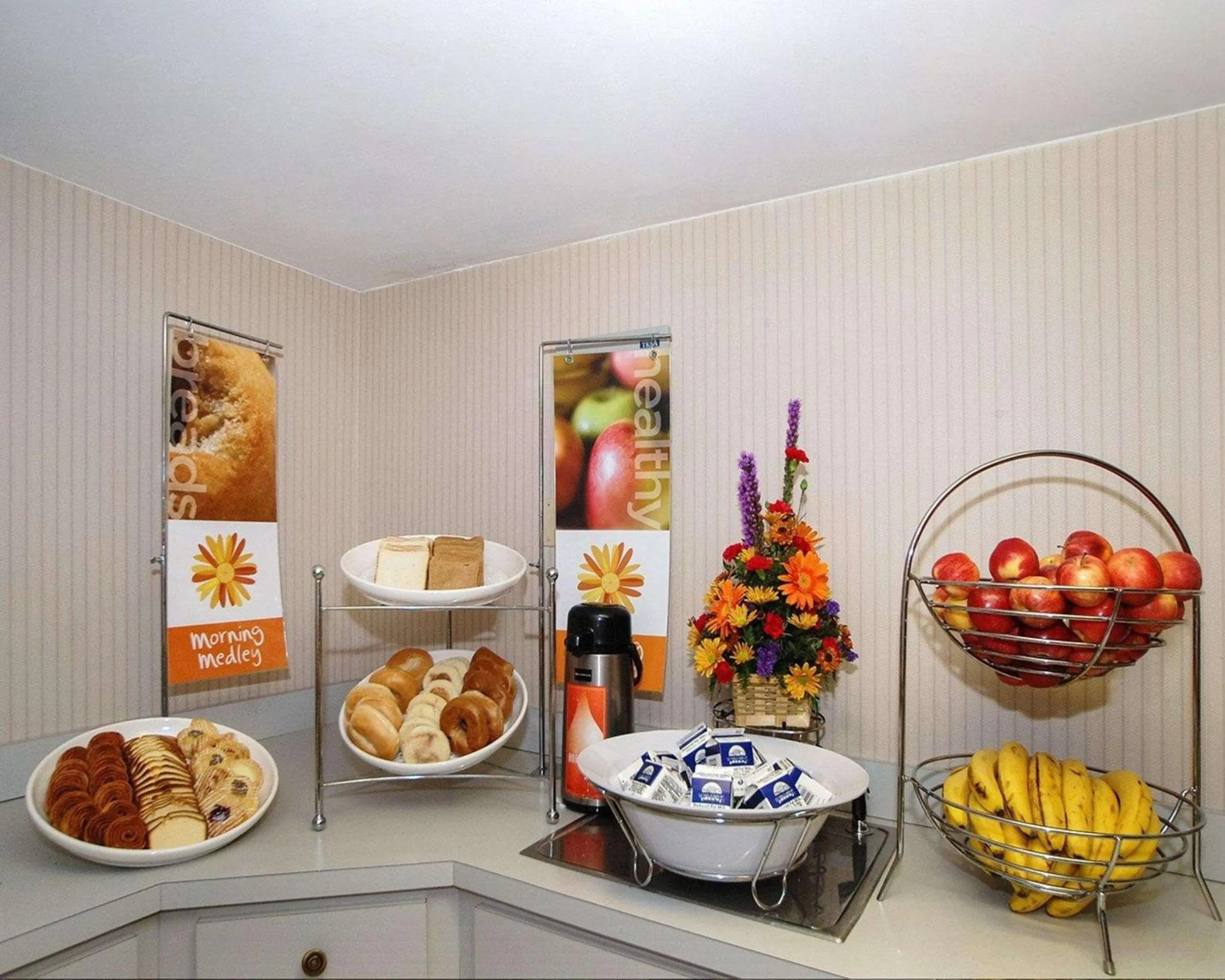 Restaurant/places to eat in Sleep Inn Morganton Southeast