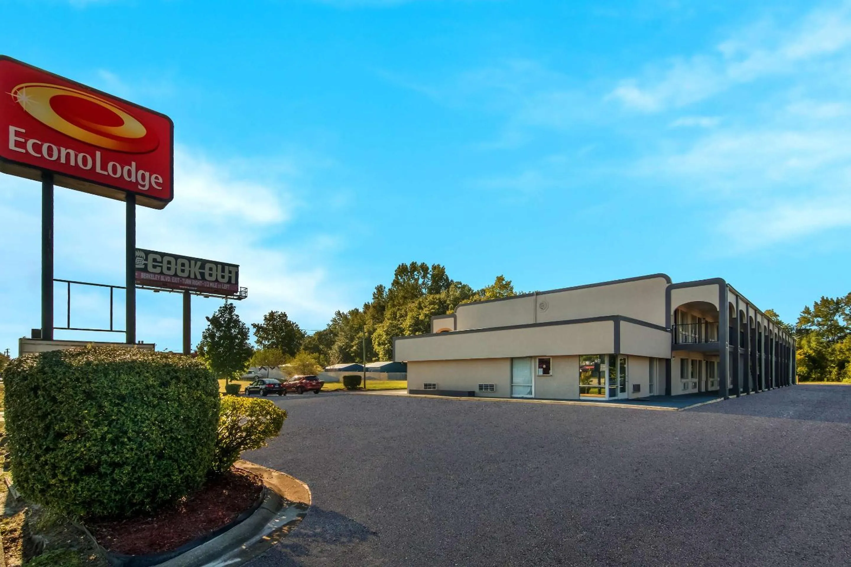 Property building in Econo Lodge Goldsboro Hwy 70