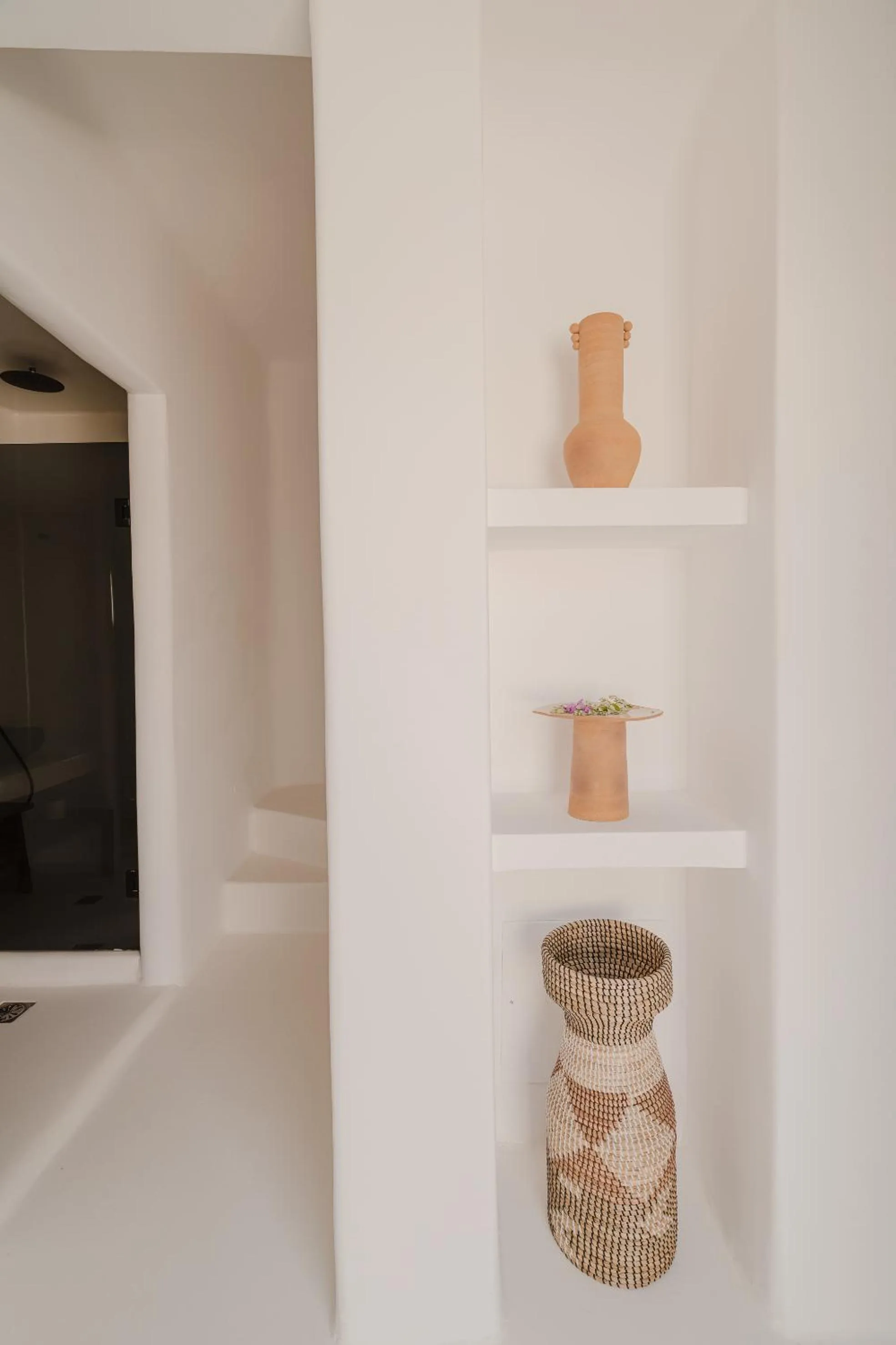 Decorative detail in Nobu Hotel Santorini