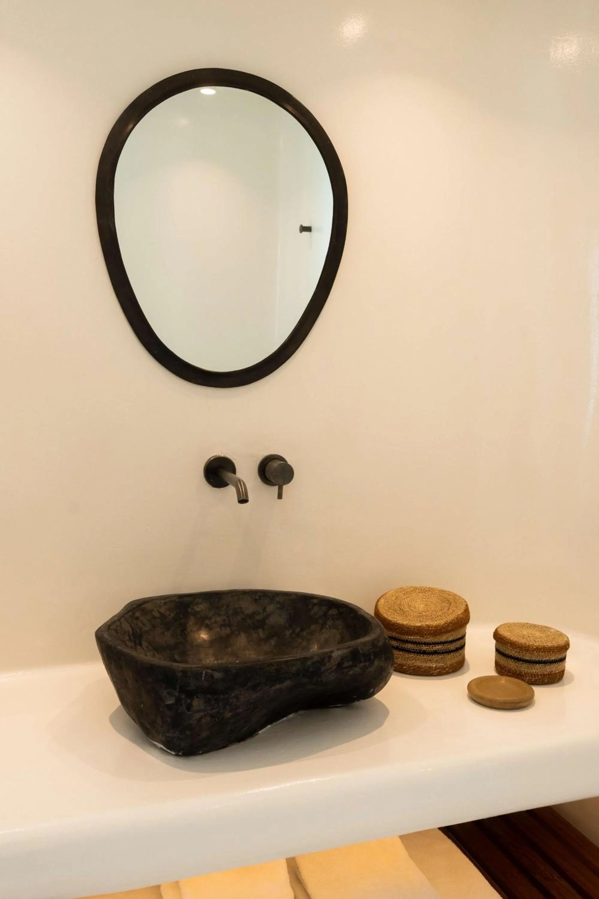 Bathroom in Nobu Hotel Santorini