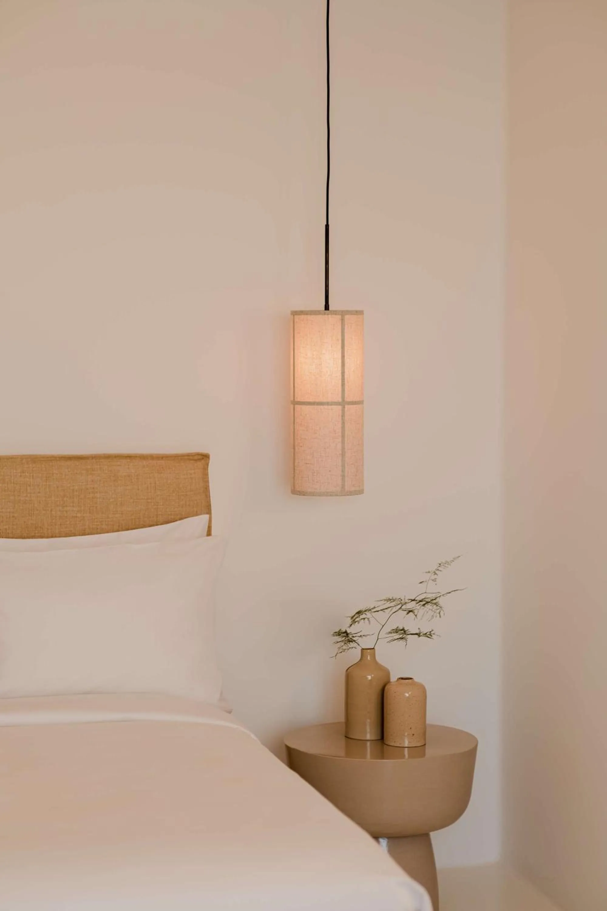 Photo of the whole room in Nobu Hotel Santorini