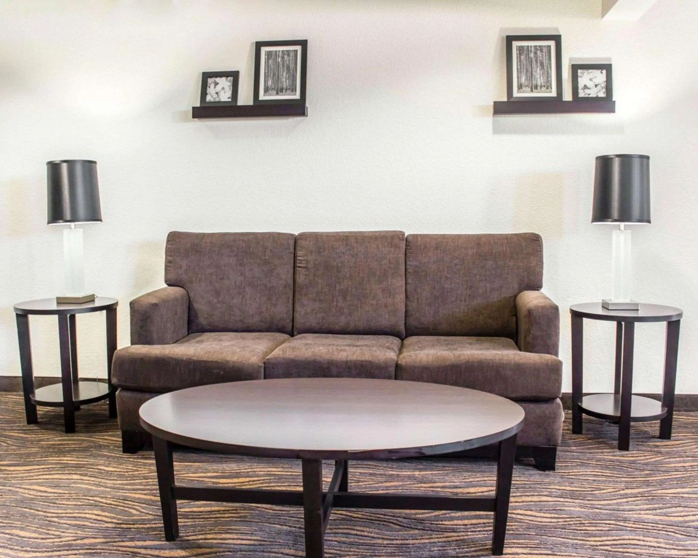 Lobby or reception in Sleep Inn & Suites Spring Lake - Fayetteville Near Fort Liberty