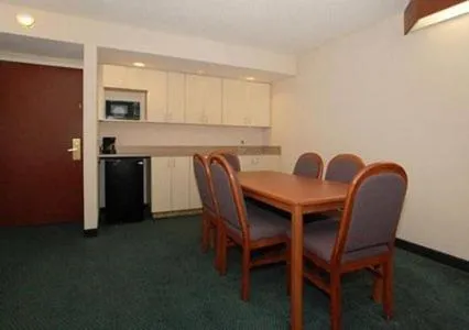 Baymont by Wyndham Mooresville