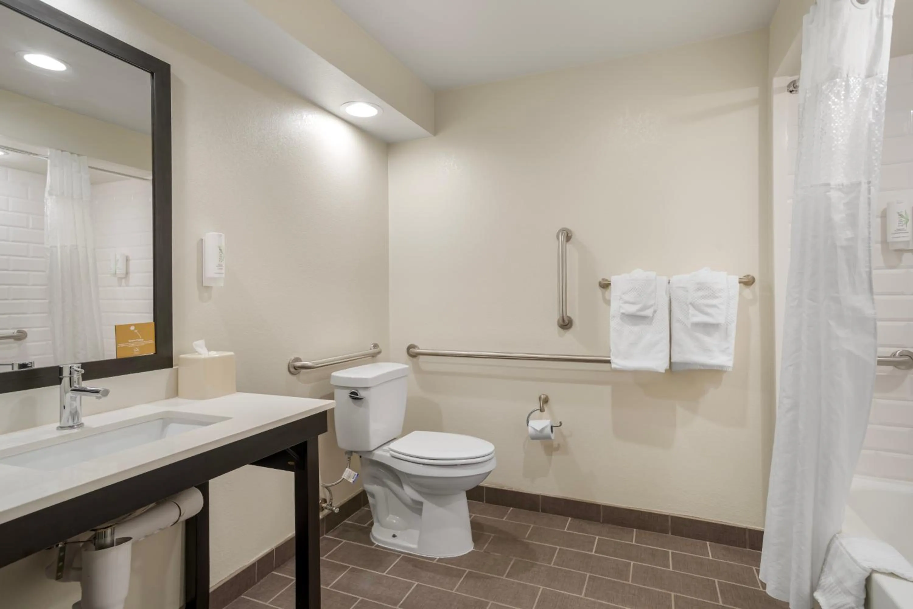 Bathroom in Sleep Inn & Suites at Concord Mills