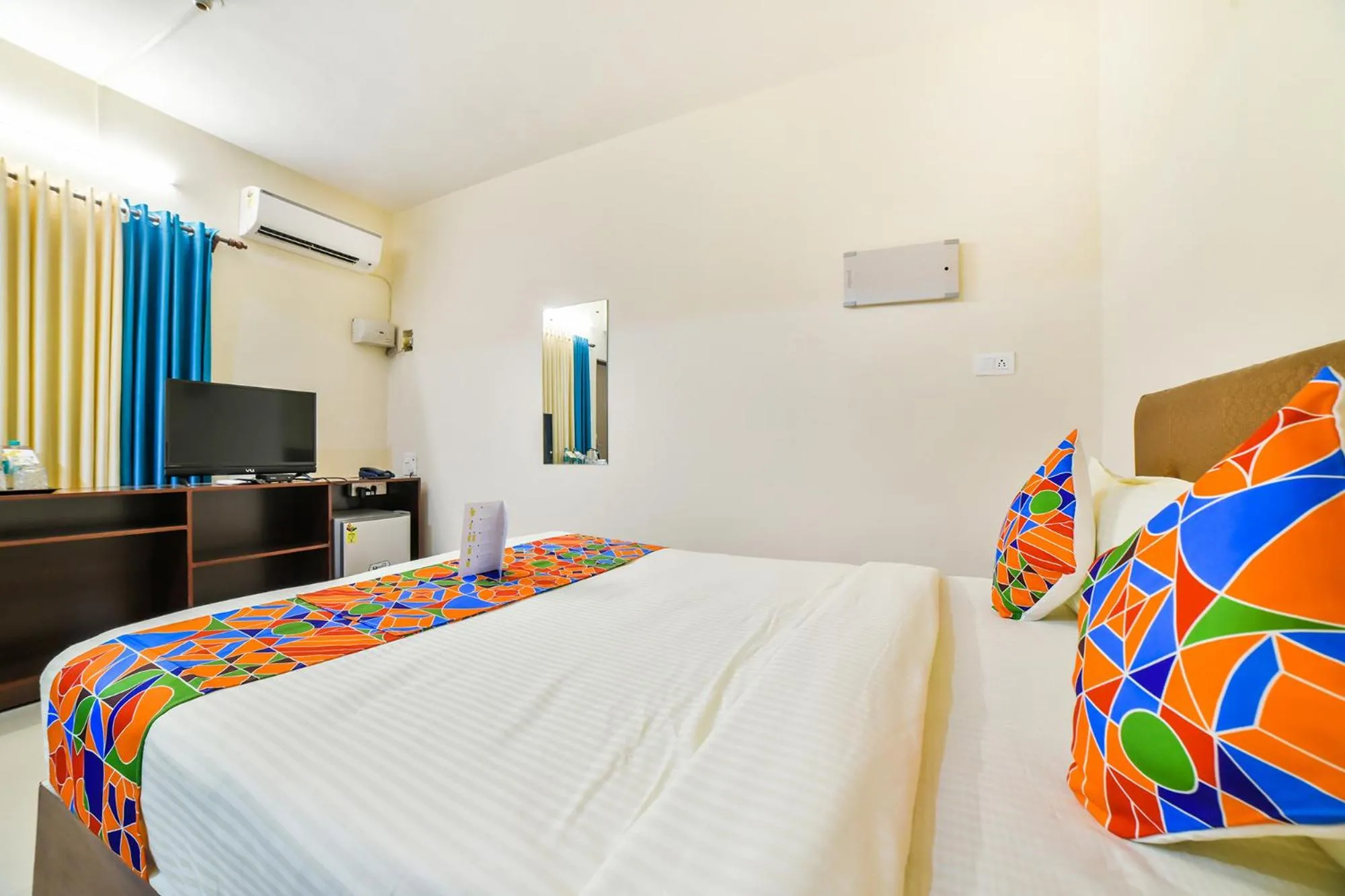 Bedroom, Bed in FabHotel K7 Trends With Pool, Calangute Beach