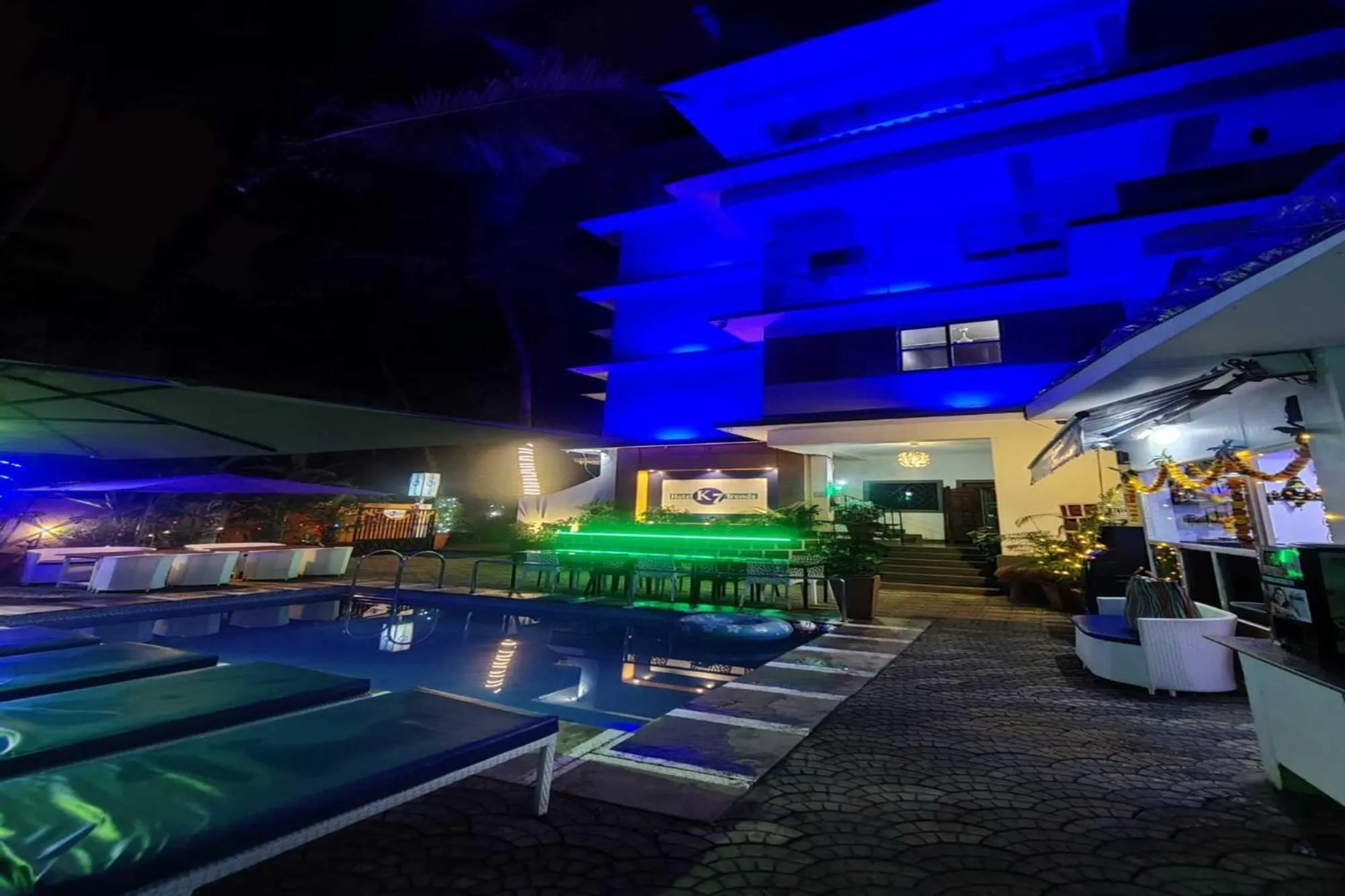 Swimming pool in FabHotel K7 Trends With Pool, Calangute Beach