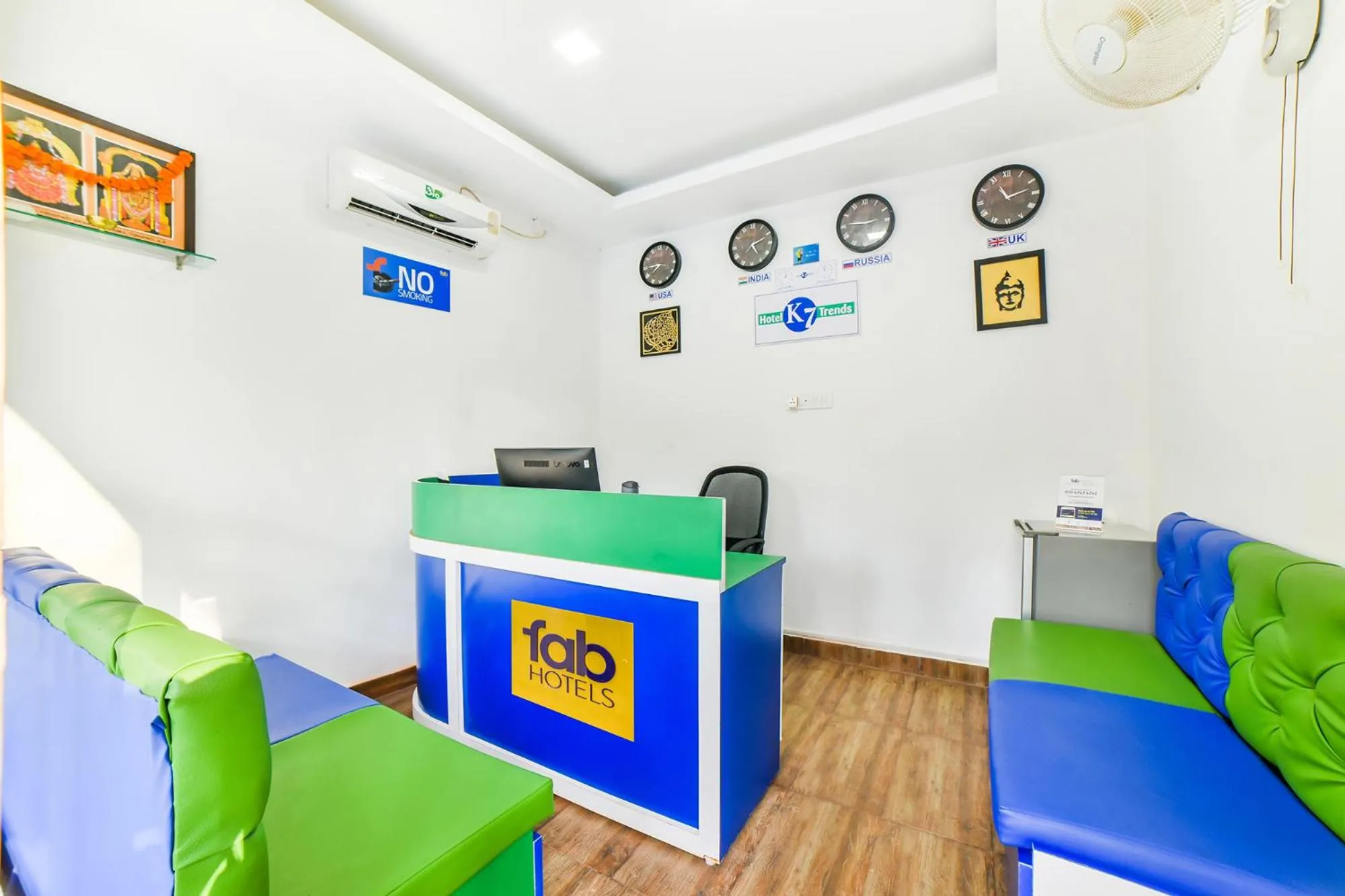 Lobby or reception in FabHotel K7 Trends With Pool, Calangute Beach