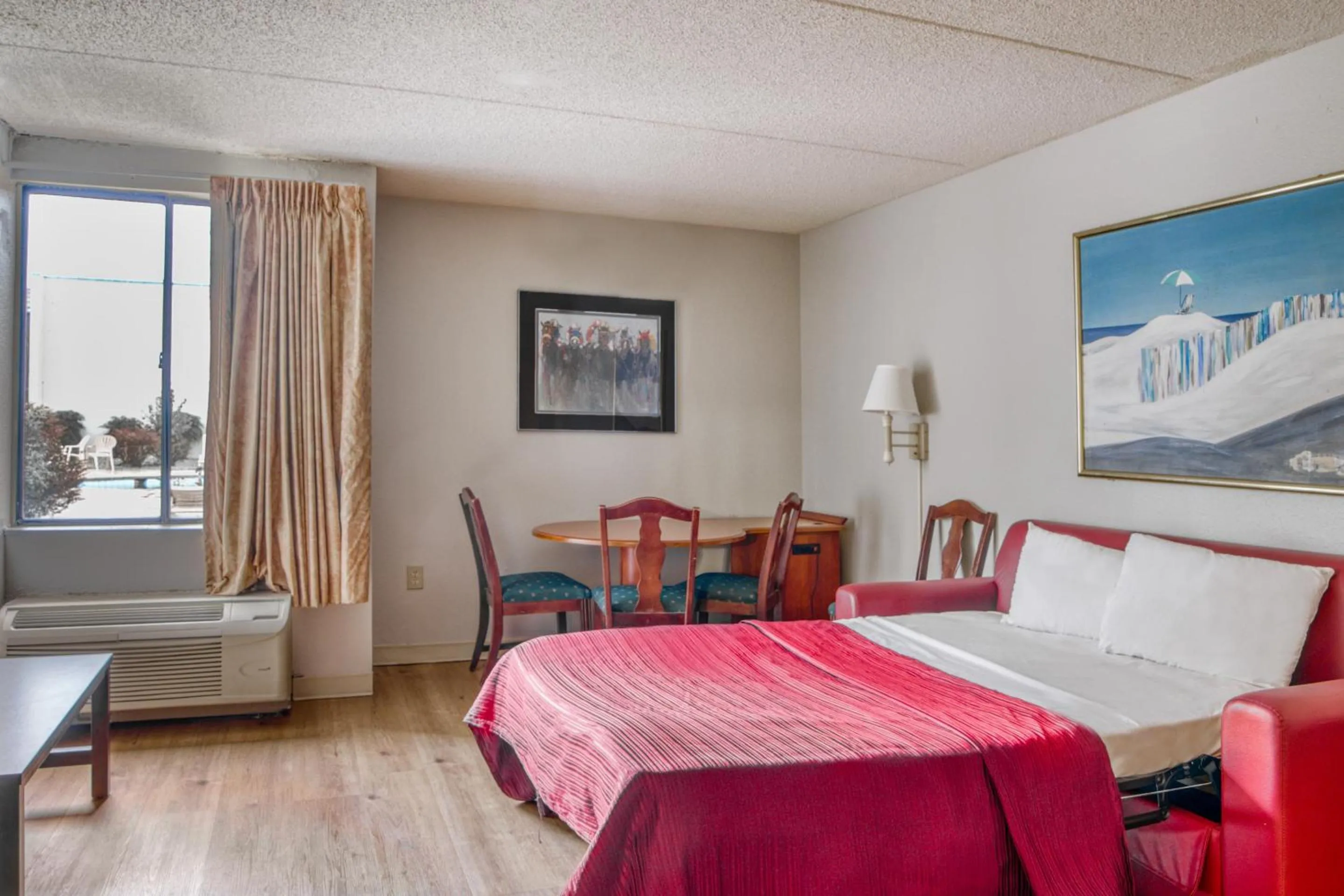 Bedroom in OYO Hotel Burlington South