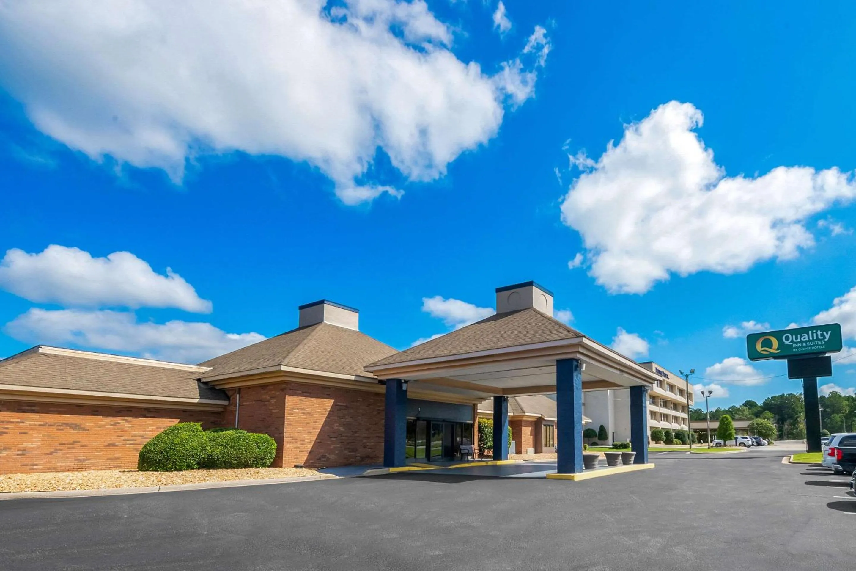 Property building in SureStay Plus Hotel by Best Western Fayetteville