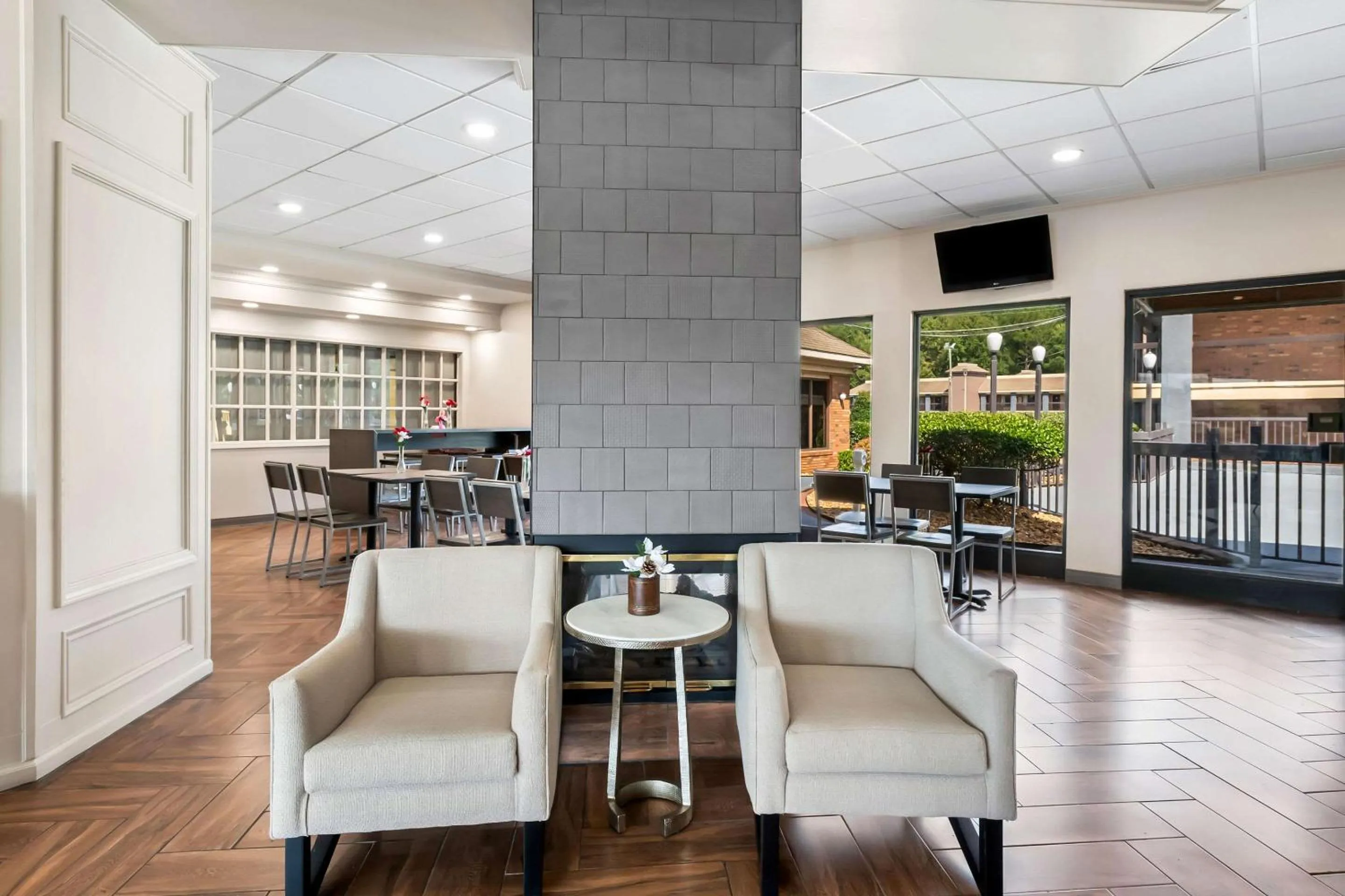 Breakfast in SureStay Plus Hotel by Best Western Fayetteville