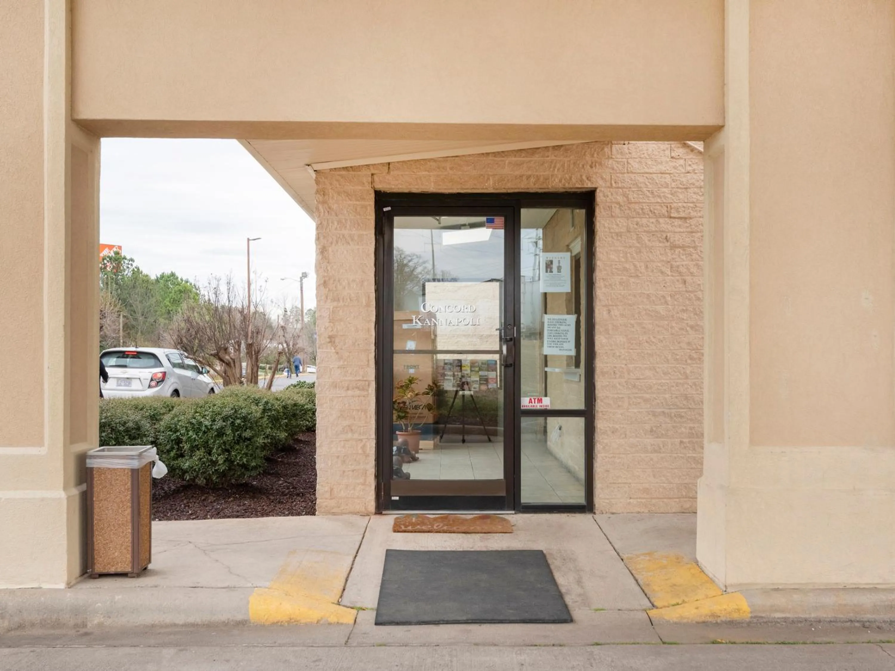 Facade/entrance in OYO Hotel Kannapolis