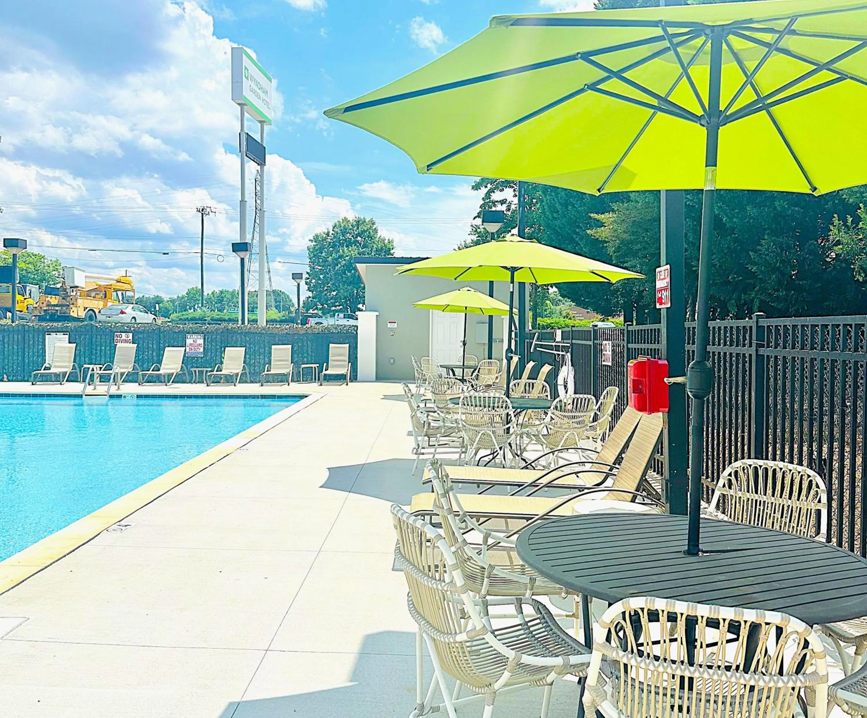 Swimming pool in Wyndham Garden Greensboro