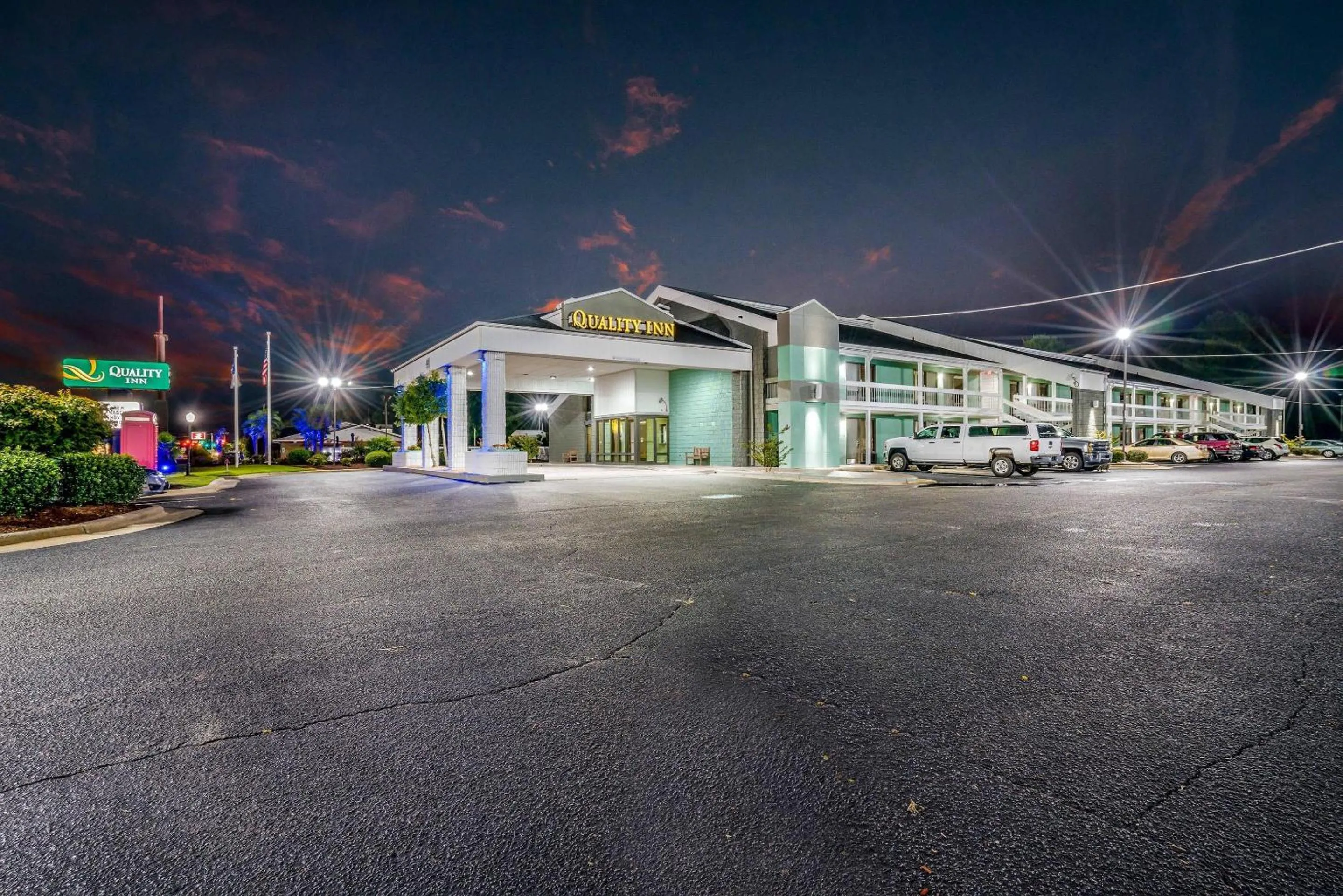 Property building in Quality Inn Greenville near University