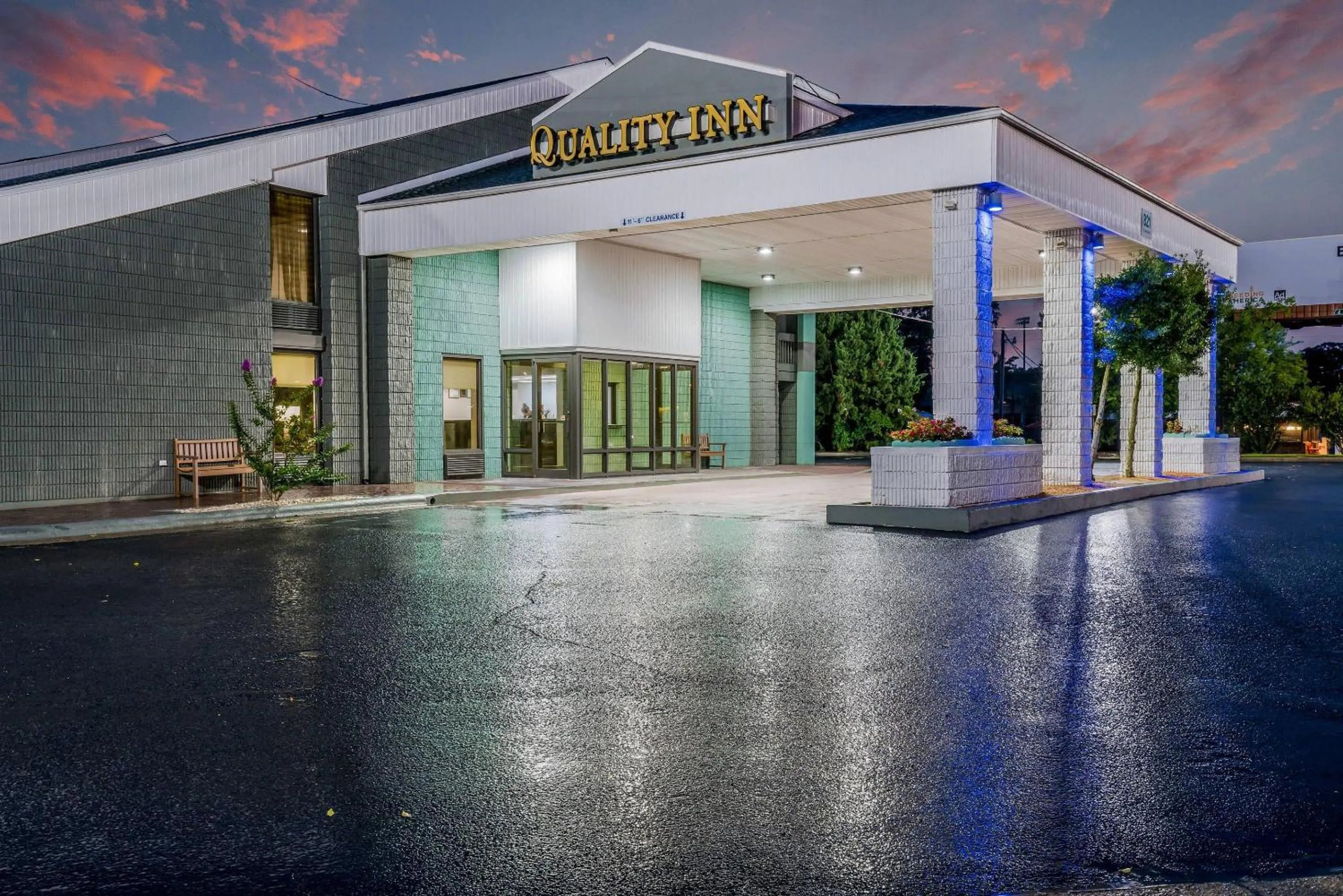 Property building in Quality Inn Greenville near University