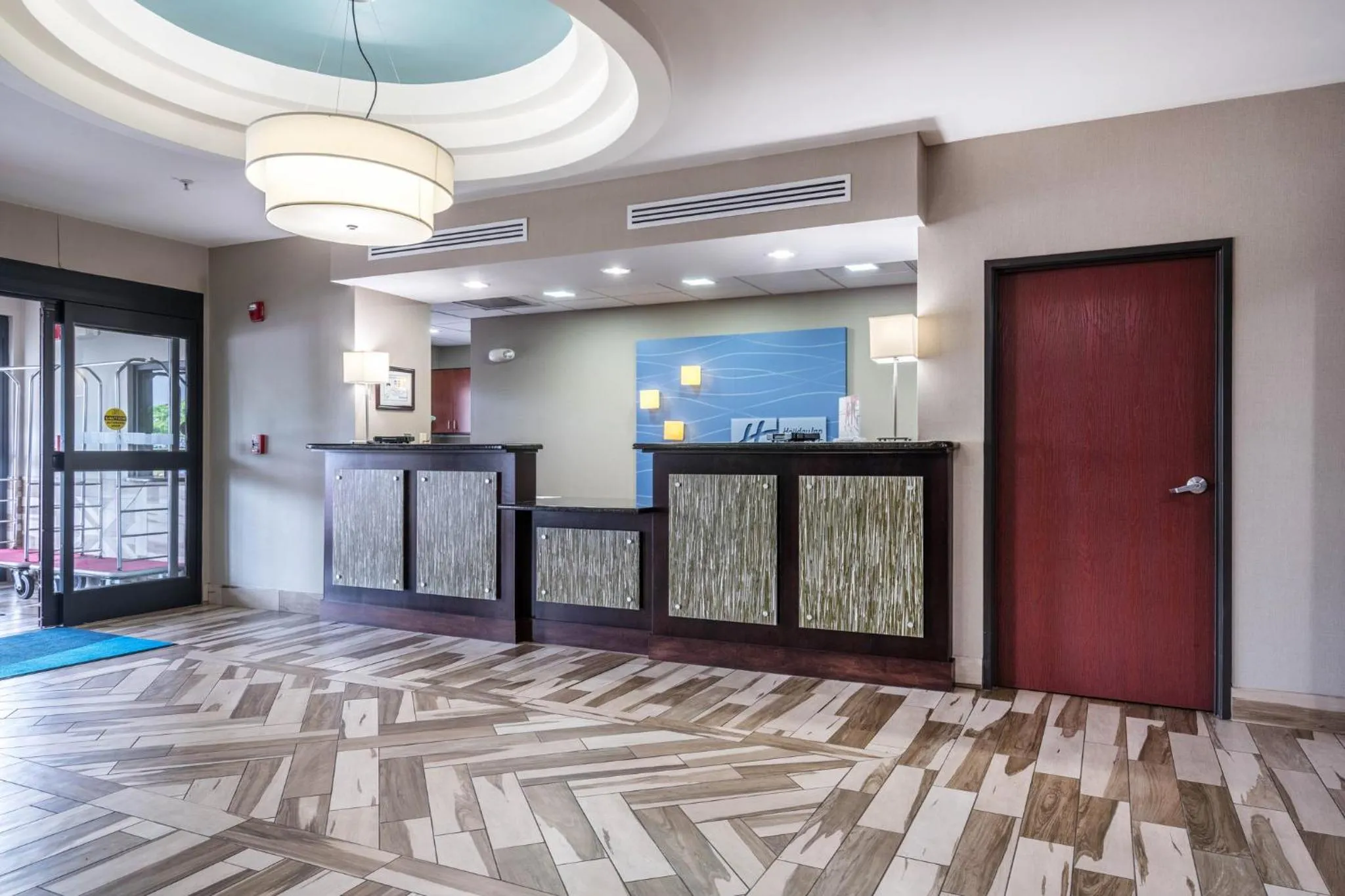 Property building in Holiday Inn Express & Suites Roanoke Rapids by IHG