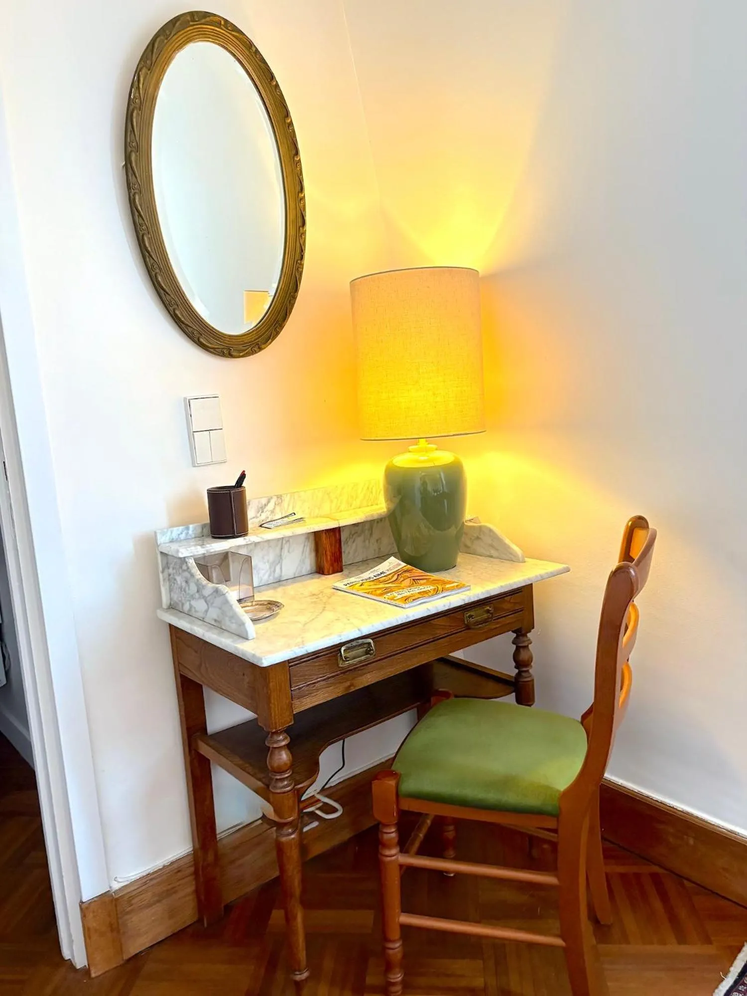 Seating area in Le Penthouse Thorigny